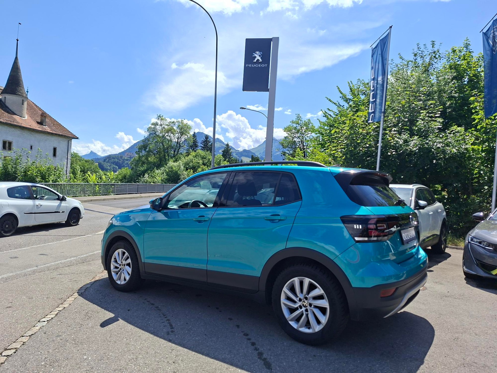 VW T-Cross 1.0 TSI Life-image-1