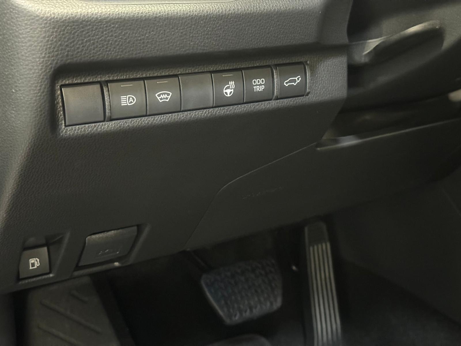 SUZUKI Across 2.5 PHEV Compact Top 4x4-image-15