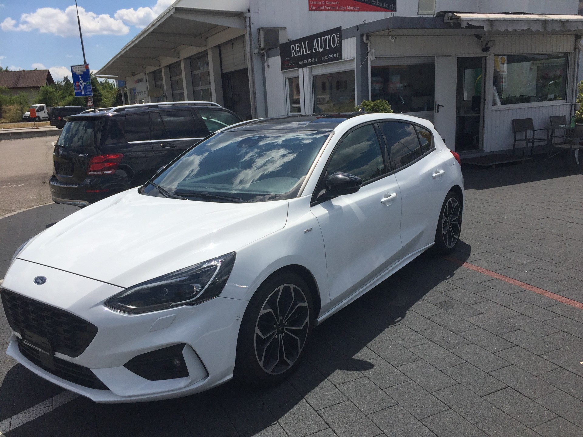 FORD Focus 1.0 SCTi ST Line Automatic-image-15