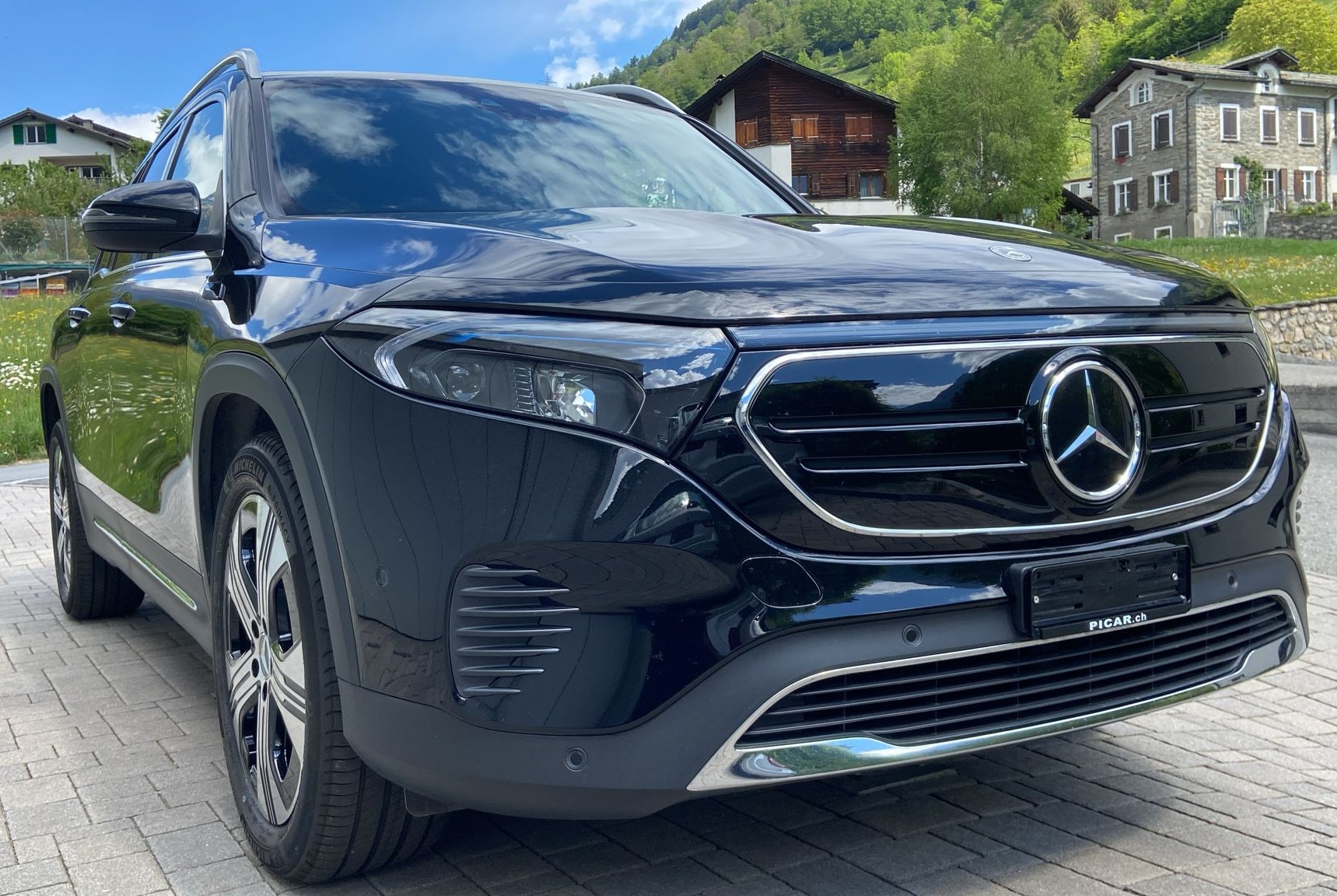 MERCEDES-BENZ EQB 350 4Matic