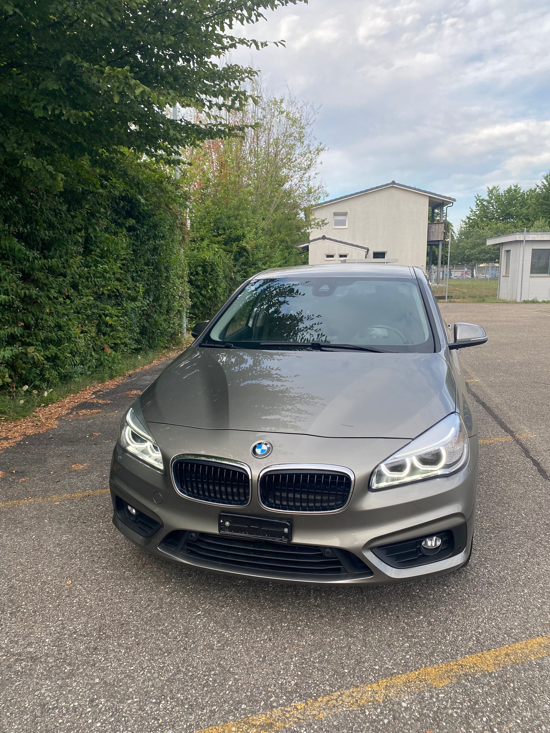 BMW 218d xDrive Active Tourer Luxury Line Steptronic-image-14