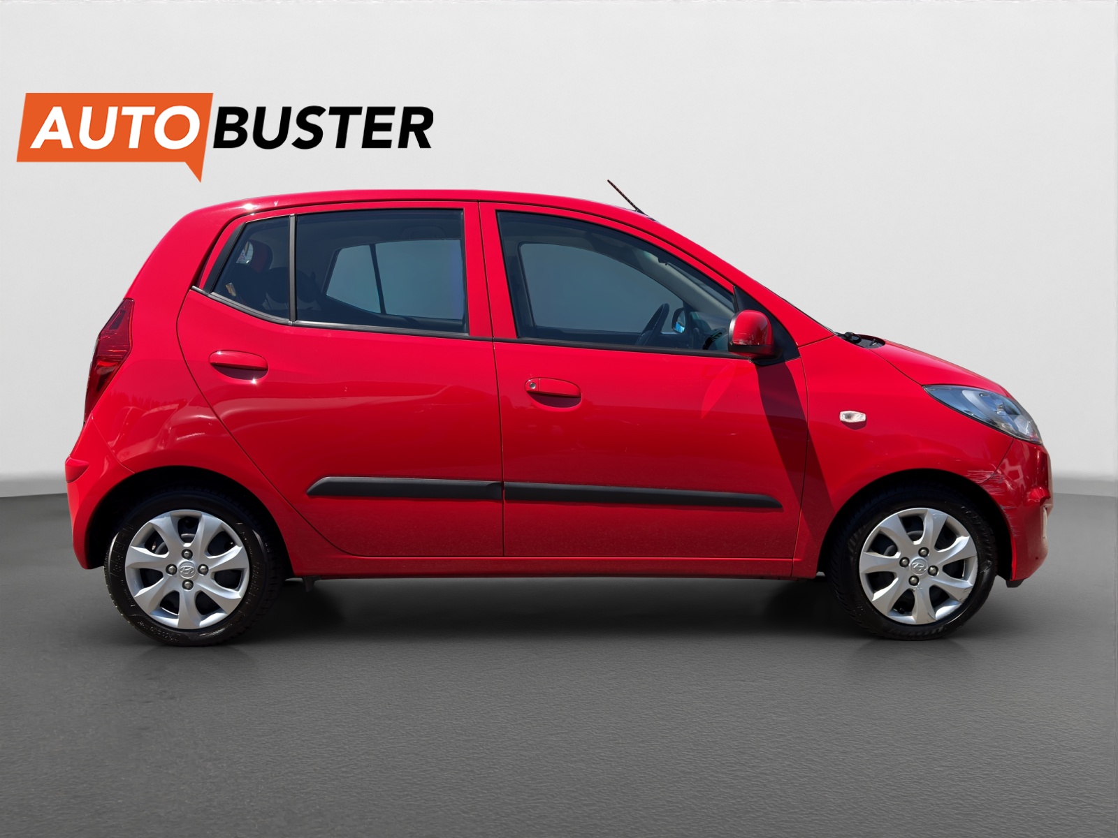 HYUNDAI i10 1.1 Comfort-image-5