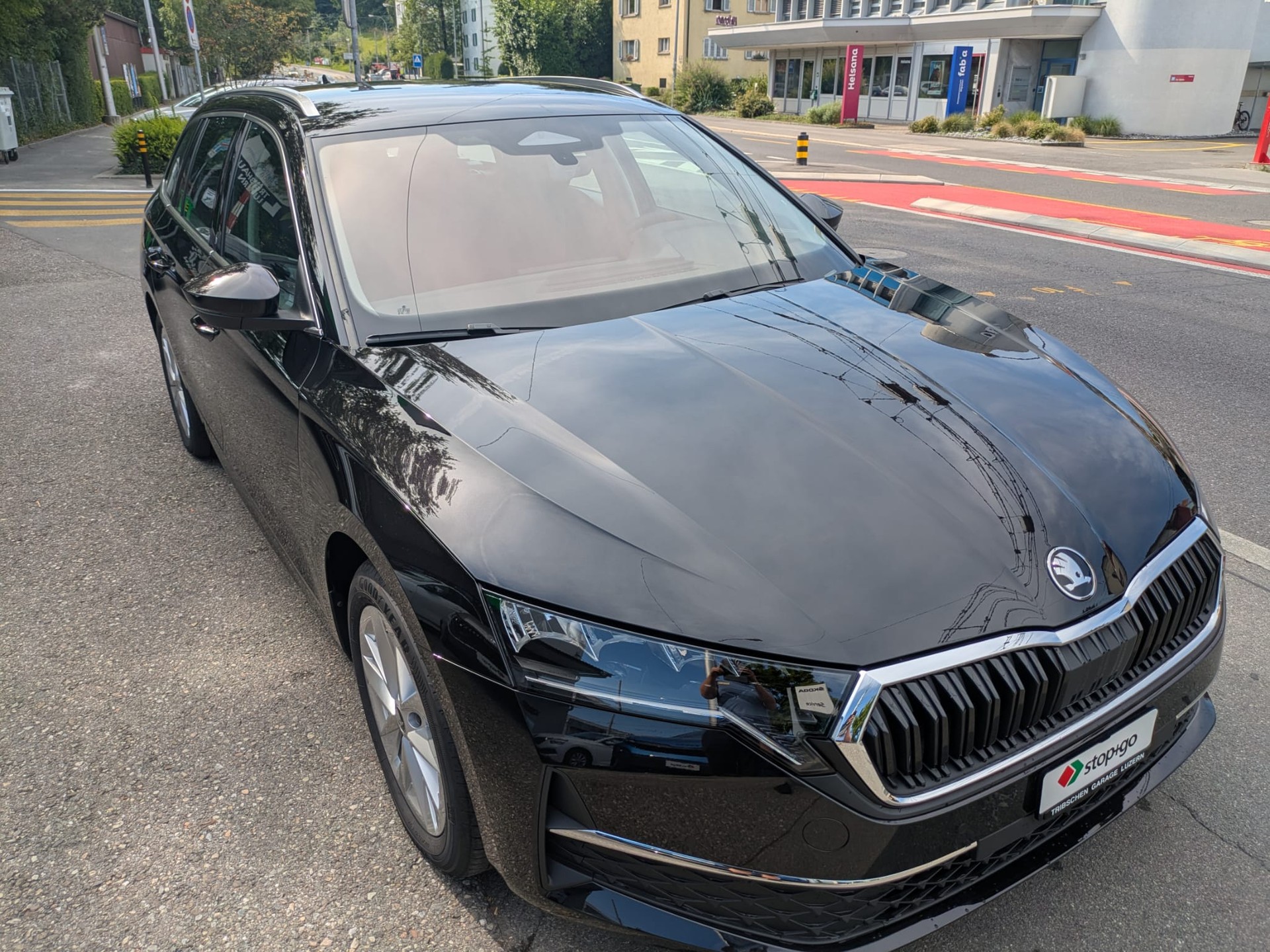 SKODA Octavia Combi 1.5 TSI mHEV DSG Selection-showroom-element-3