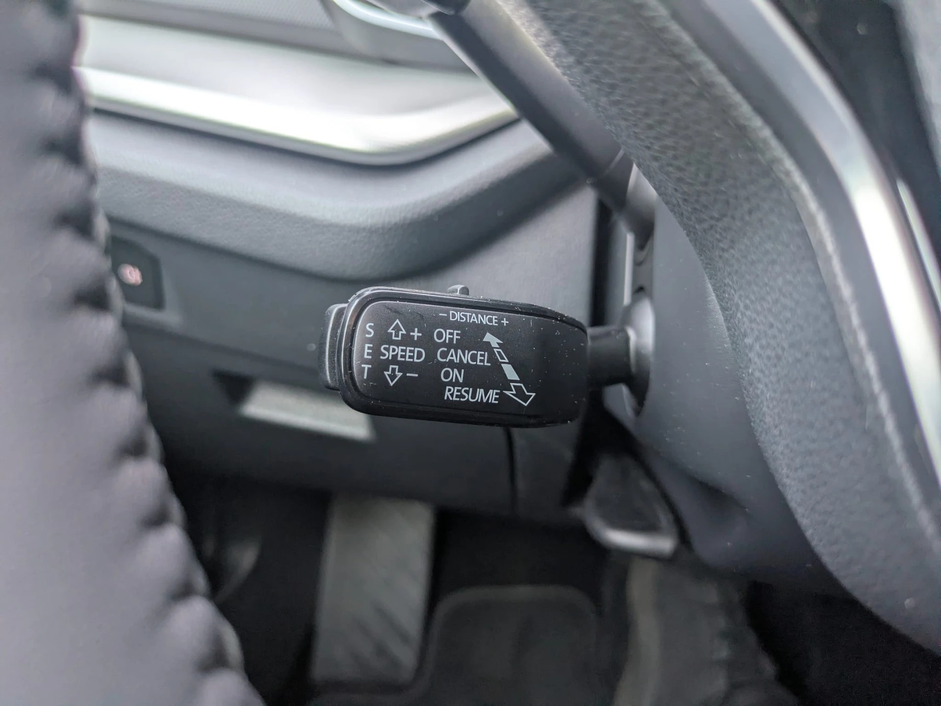 SKODA Octavia Combi 1.5 TSI mHEV DSG Selection-image-18