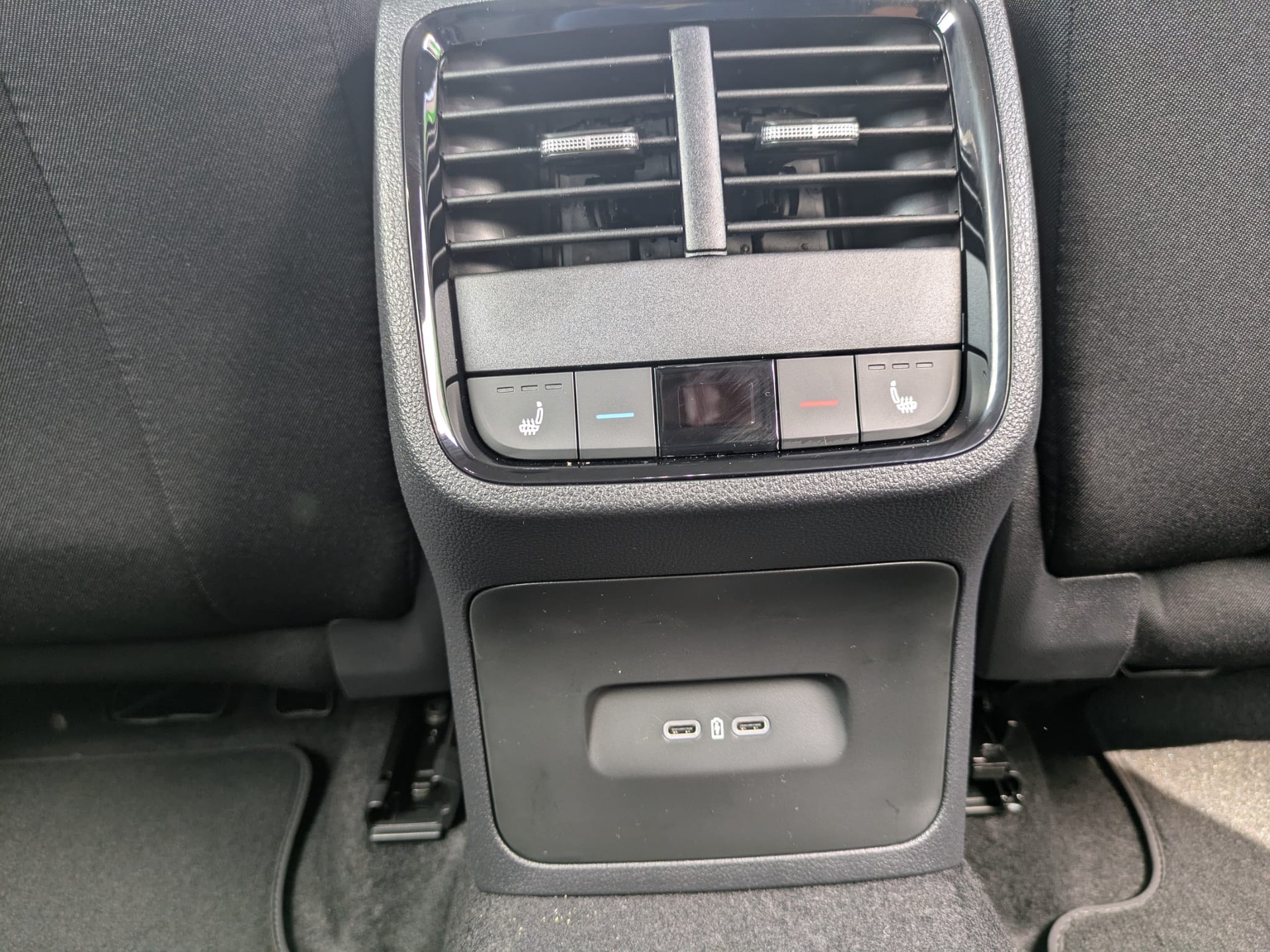 SKODA Octavia Combi 1.5 TSI mHEV DSG Selection-image-13