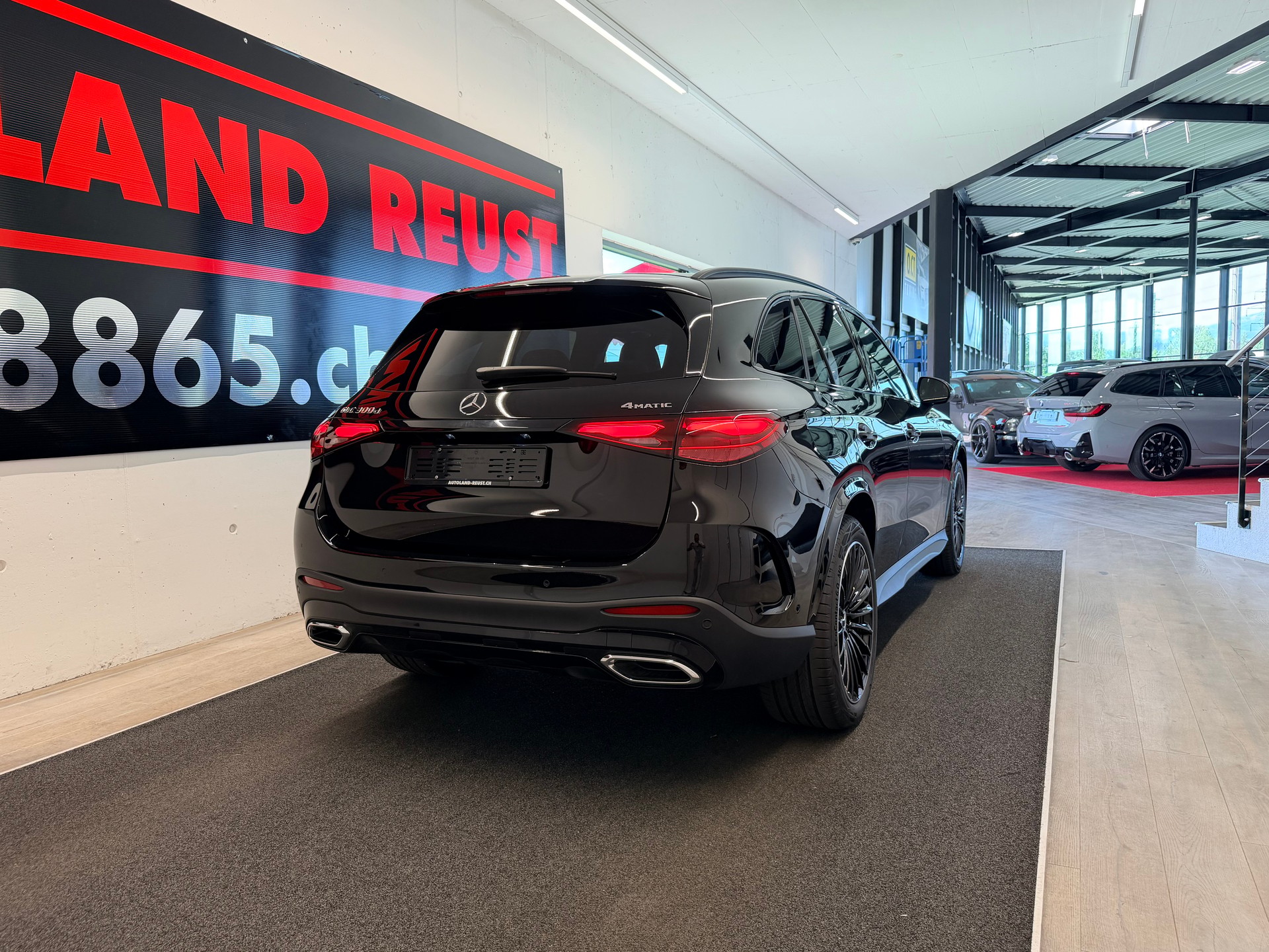 MERCEDES-BENZ GLC 300 d 4Matic 9G-Tronic-image-6