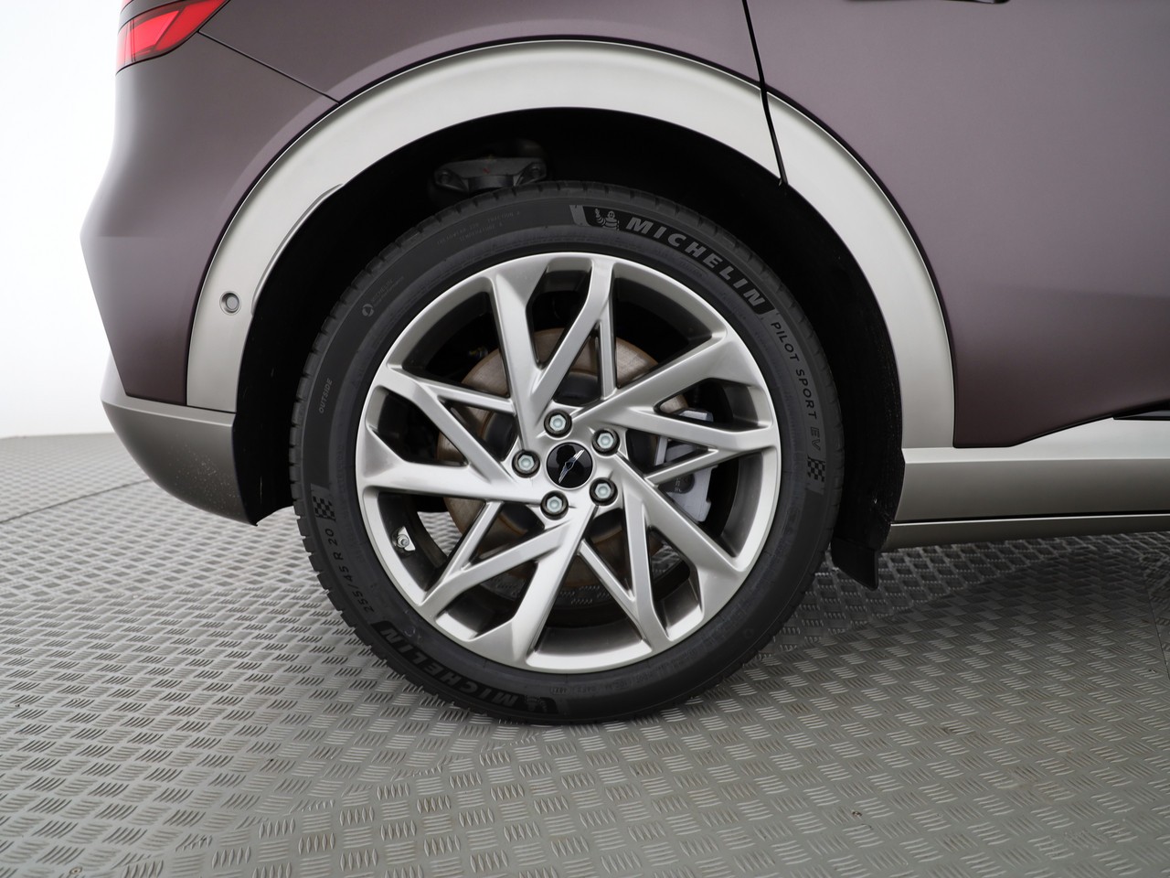 GENESIS GV60 77.4 kWh Sport AWD-image-11