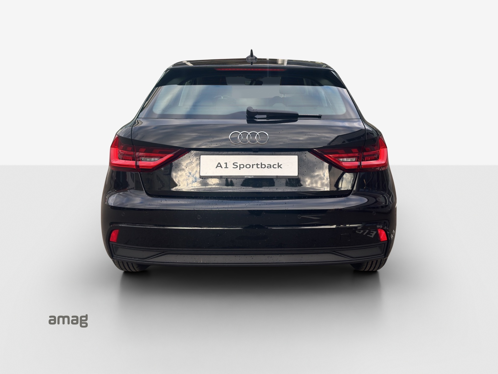 AUDI A1 Sportback 30 TFSI Attraction S-tronic-showroom-element-3