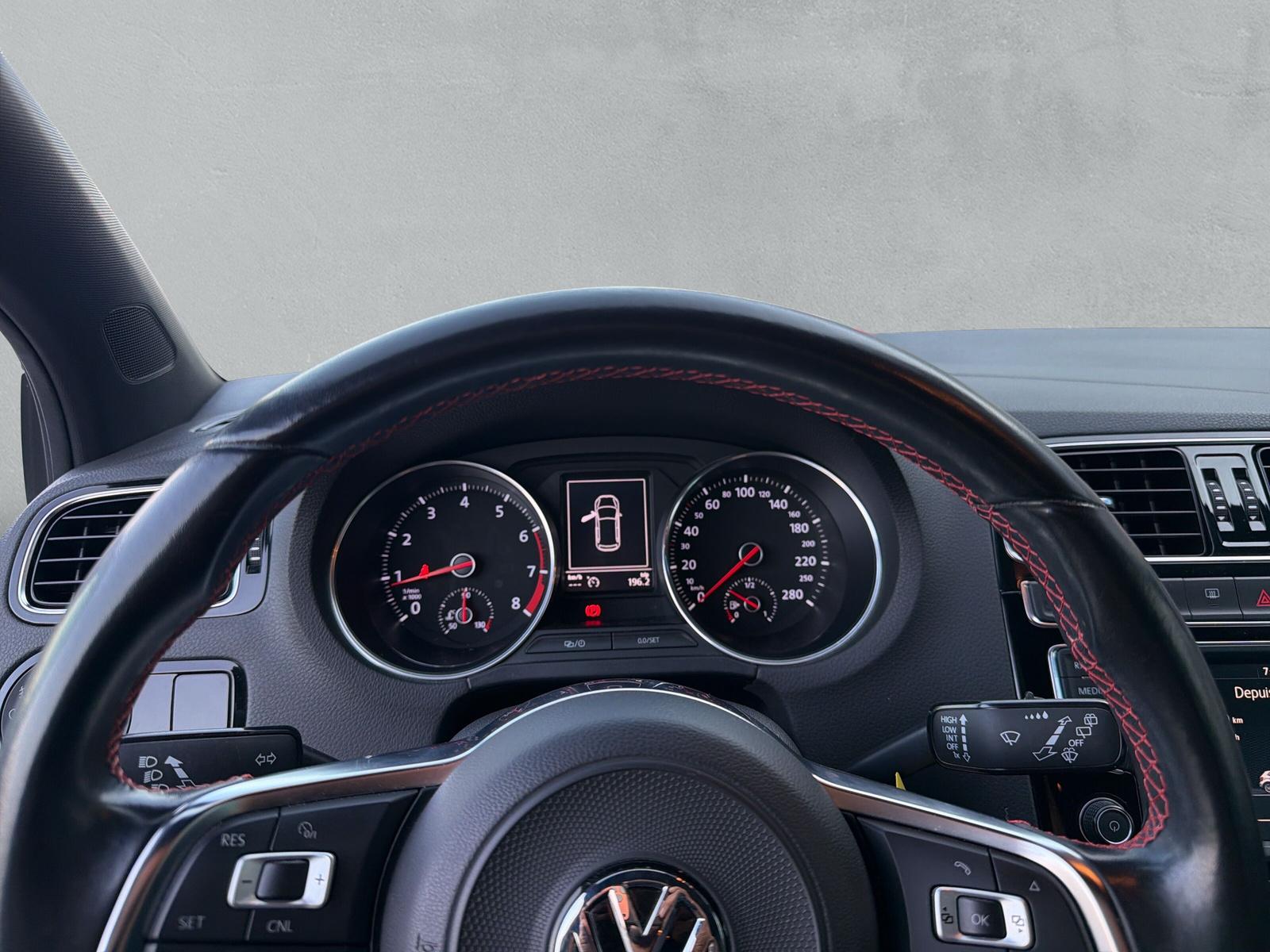 VW Polo GTI 1.8 TSI (CH)-image-22