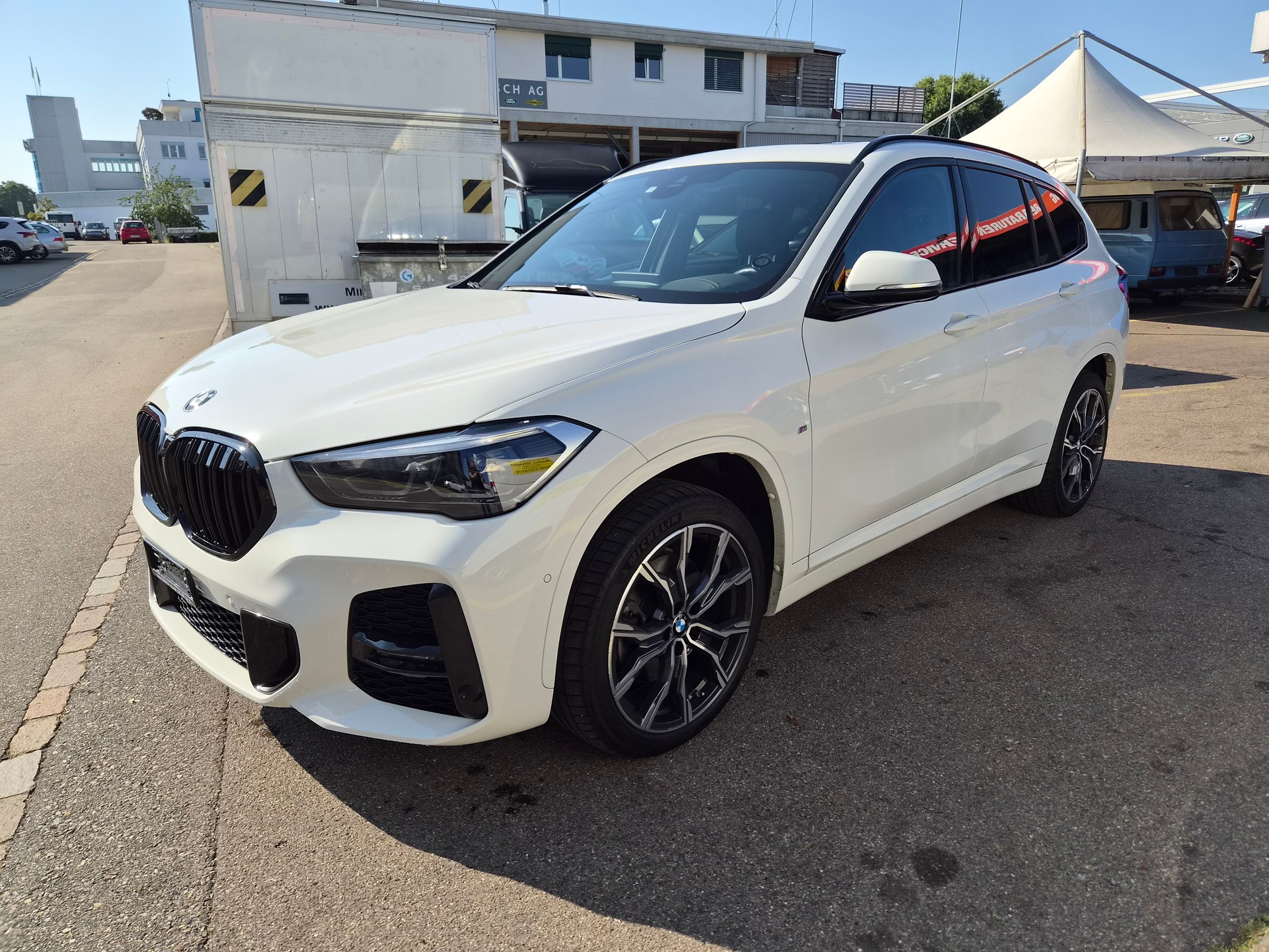 BMW X1 xDrive 25d M Sport Steptronic-showroom-element-2