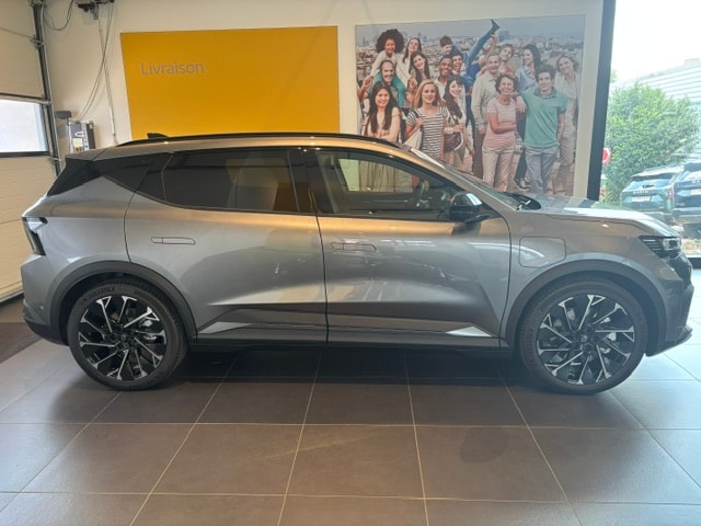 RENAULT Scénic E-Tech Long Range Esprit Alpine-showroom-element-3