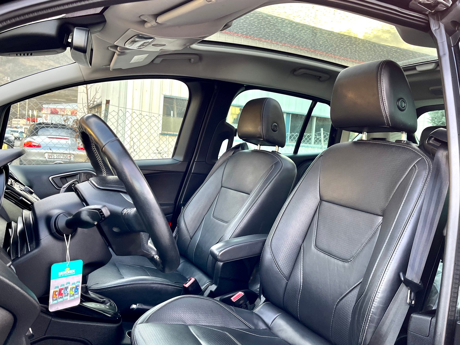 FORD B-Max 1.6 Ti-VCT Titanium PowerShift-image-9