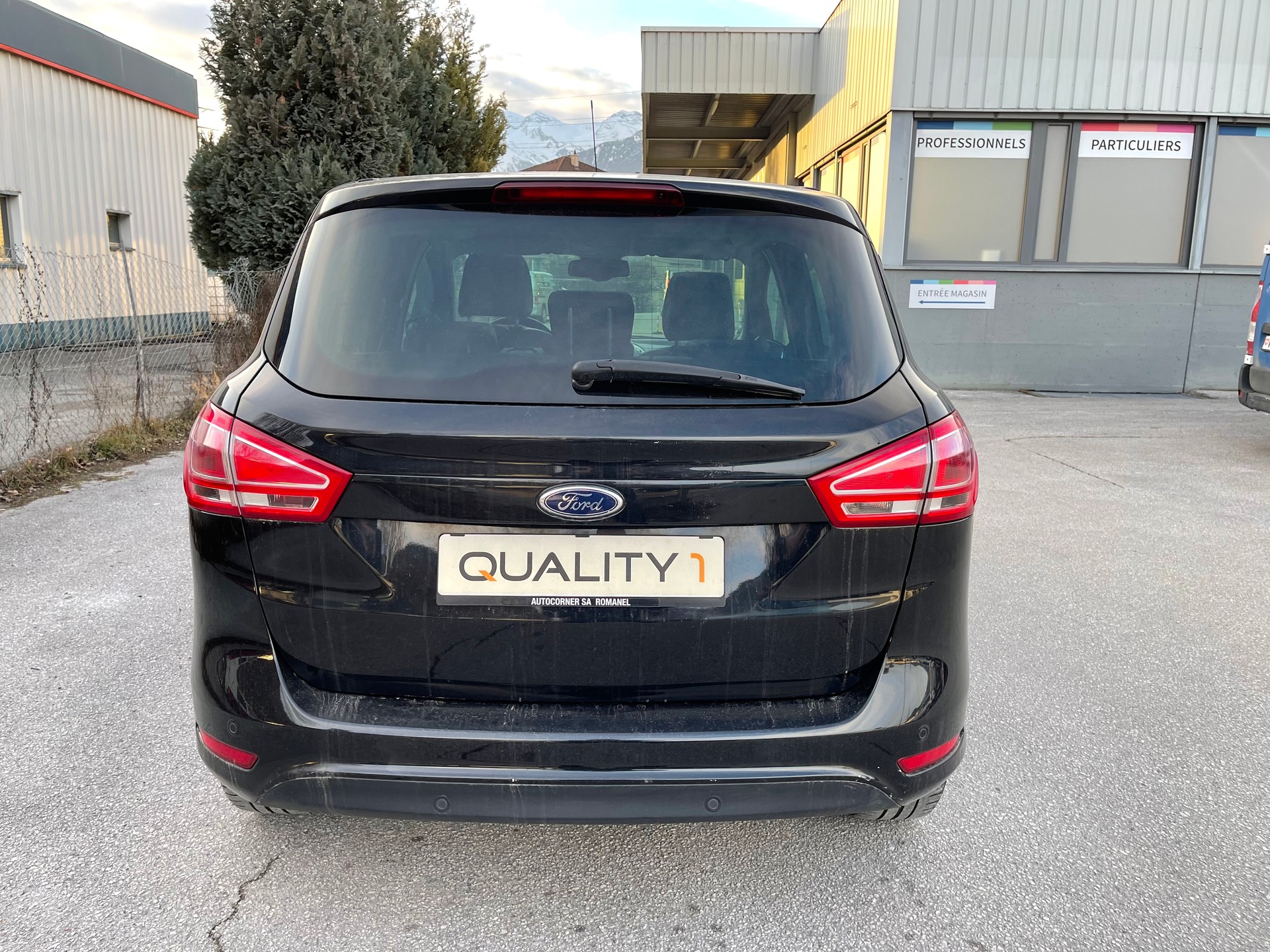 FORD B-Max 1.6 Ti-VCT Titanium PowerShift-image-14