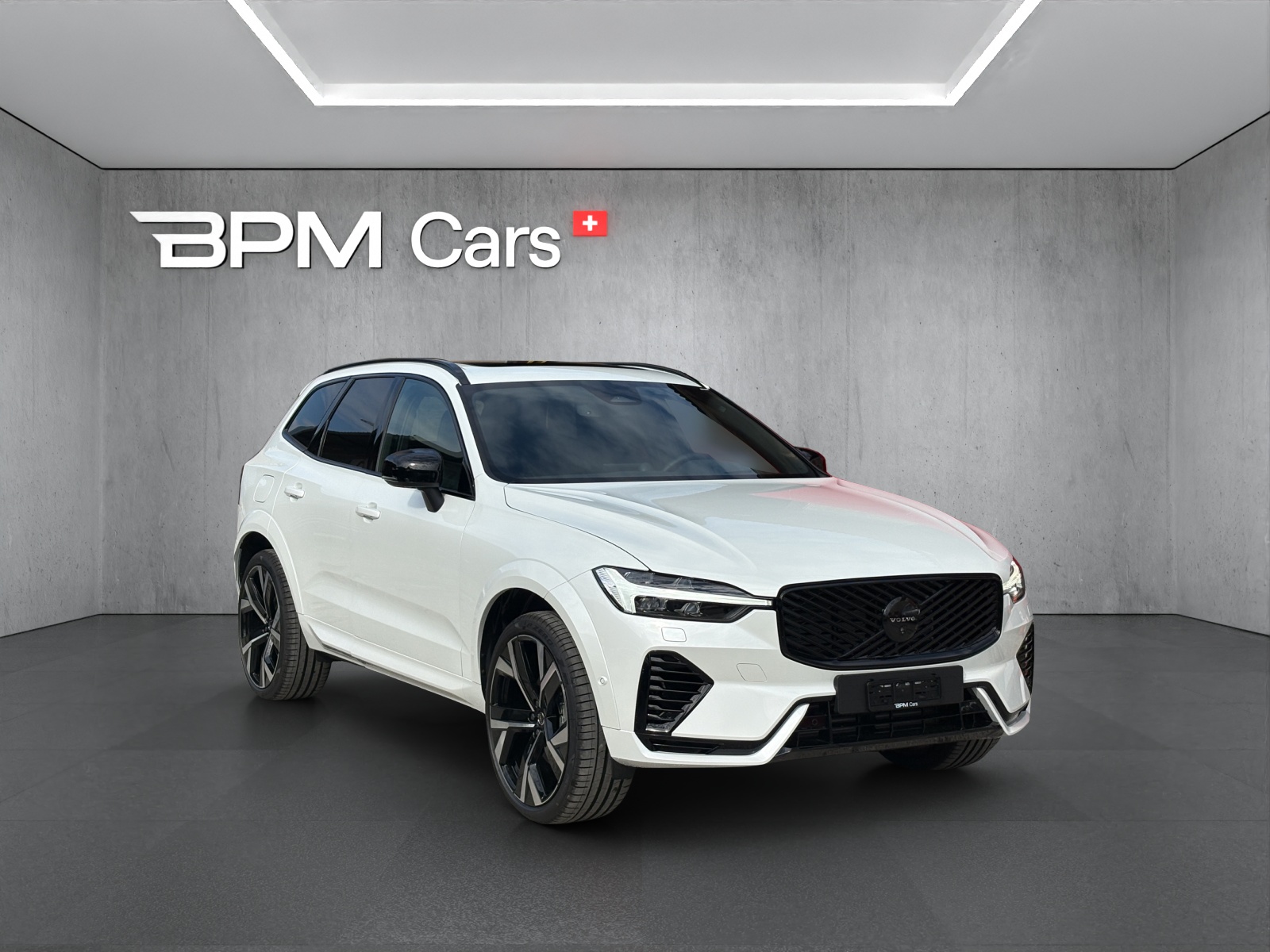VOLVO XC60 T6 eAWD PluginHybrid Black Edition Geartronic-showroom-element-2