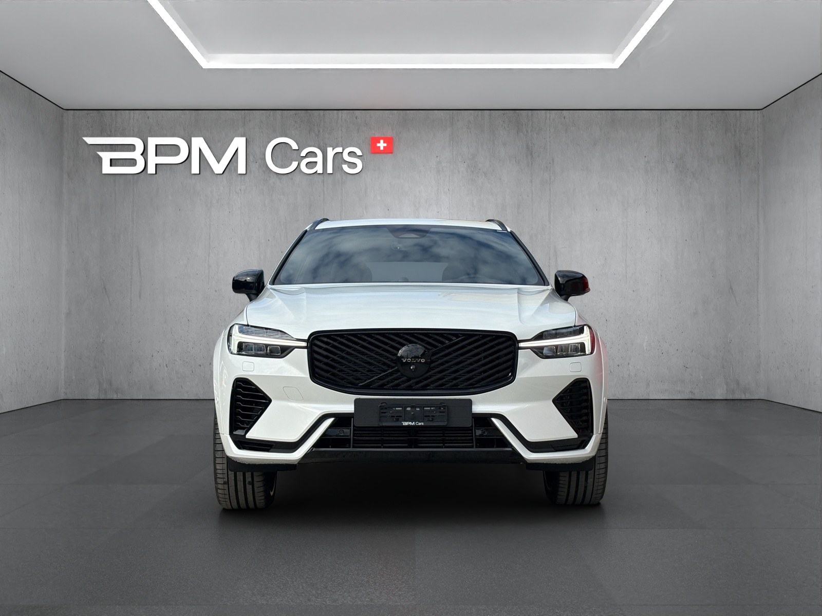VOLVO XC60 T6 eAWD PluginHybrid Black Edition Geartronic-showroom-element-1