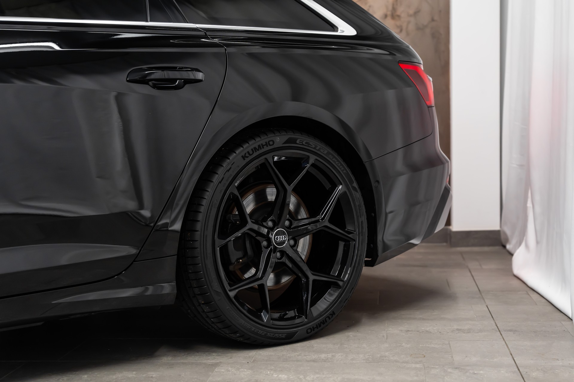 AUDI S6 Avant 3.0 TDI quattro tiptronic *Facelift*Matrix*Fahrassist*21"RS*-image-9