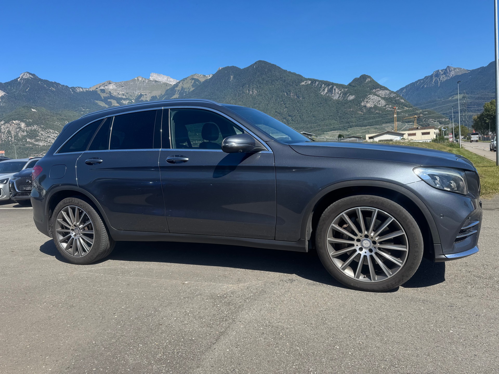 MERCEDES-BENZ GLC 250 d AMG Line 4Matic 9G-Tronic-image-4