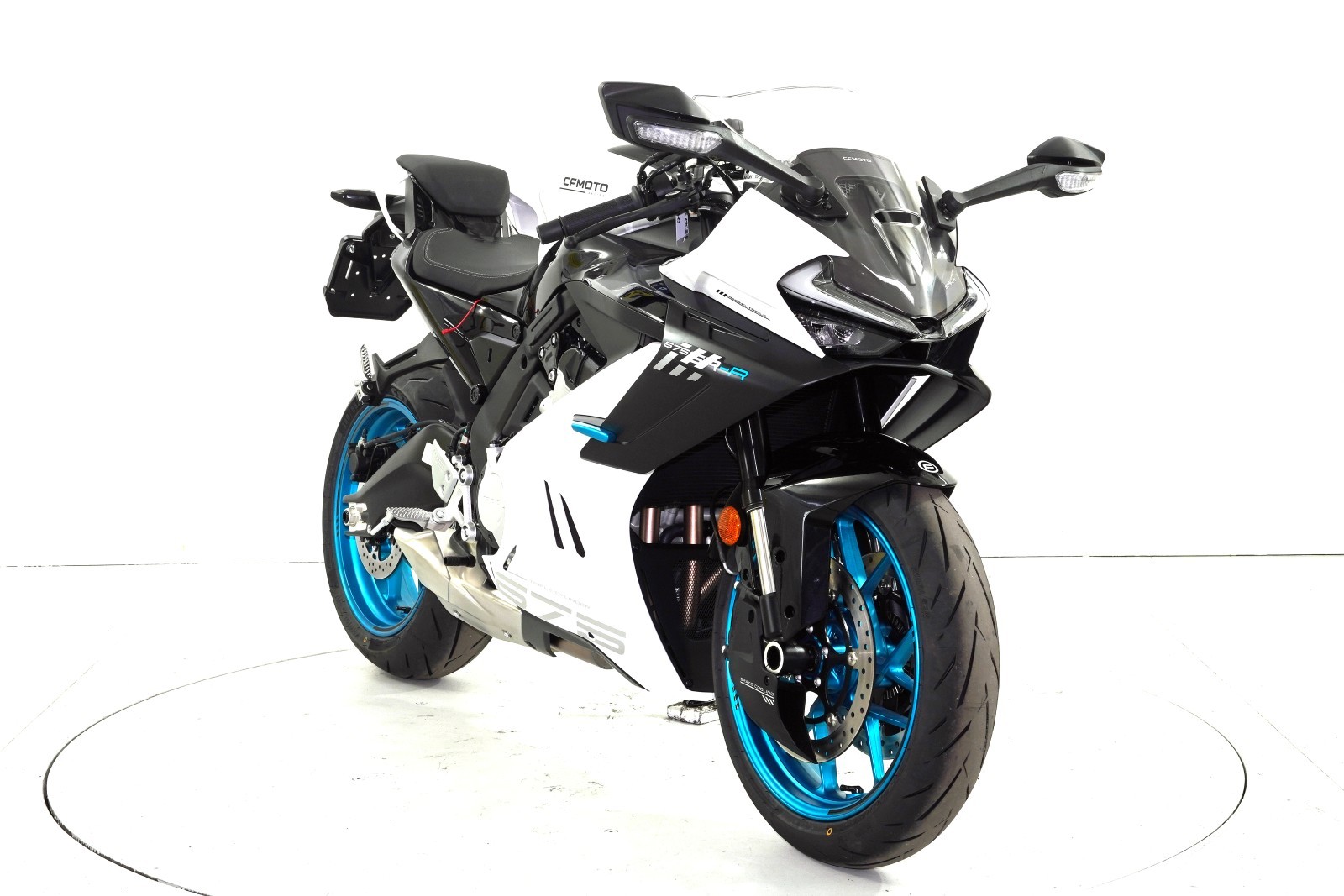 CF MOTO 675 SR-R ABS-image-1