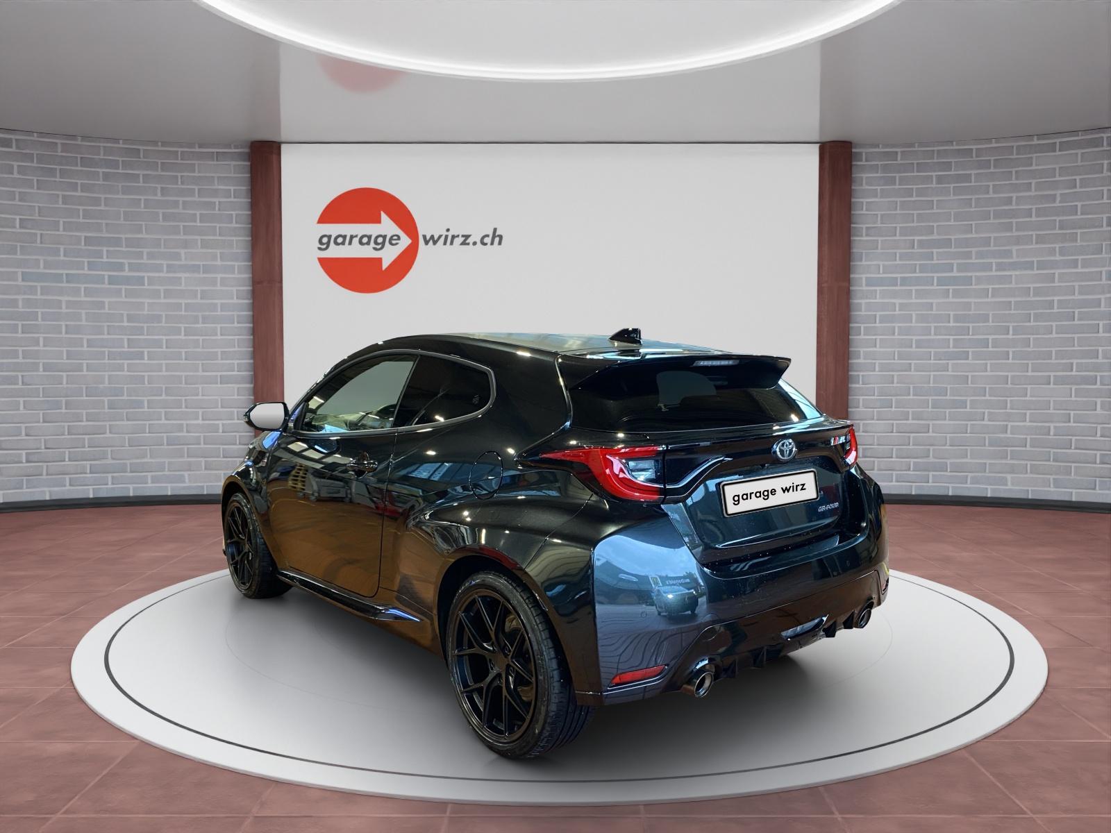 TOYOTA GR Yaris 1.6 Turbo Sport 4x4-showroom-element-2