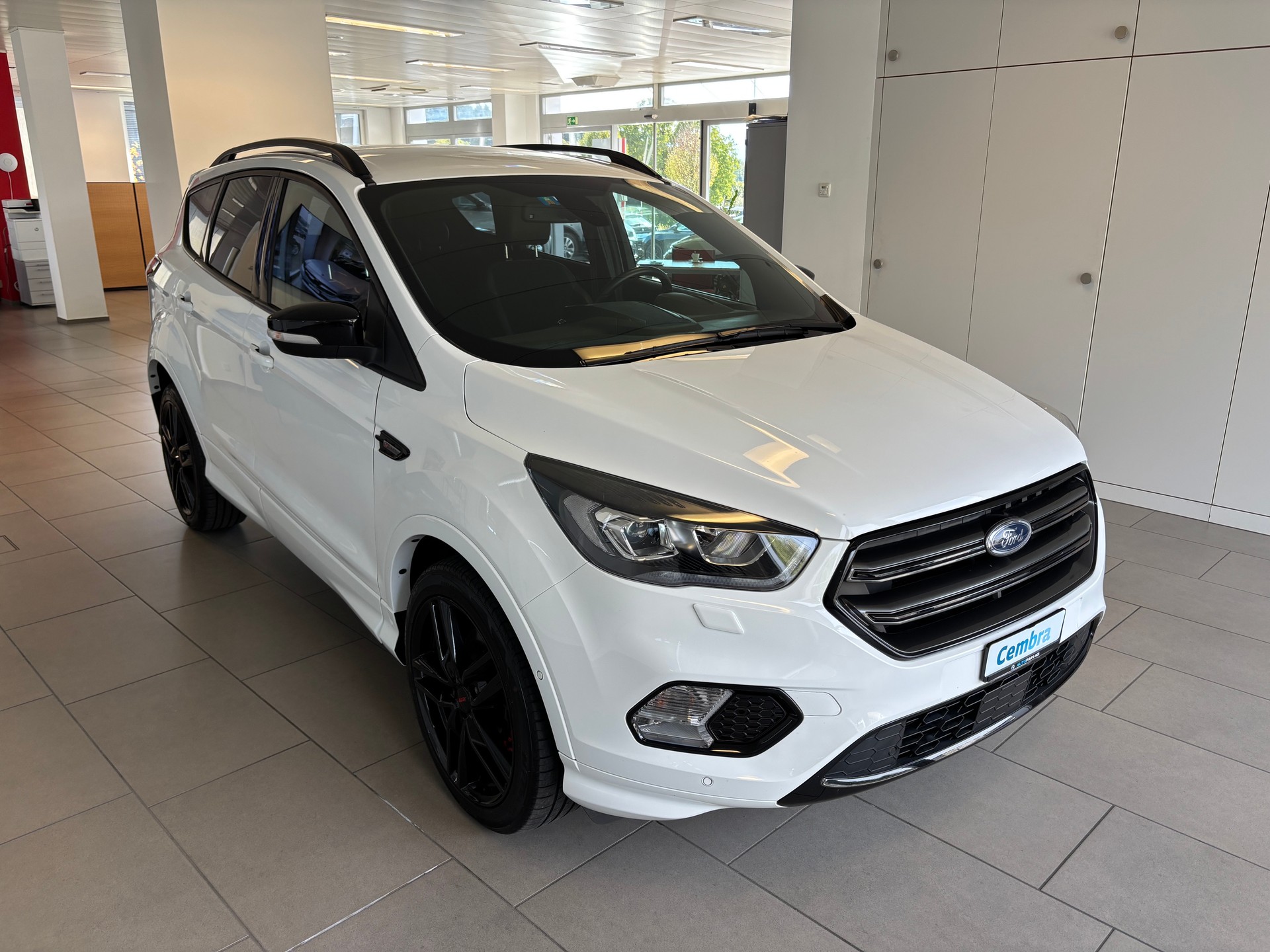 FORD Kuga 2.0 TDCi ST Line High 4WD PowerShift-showroom-element-1