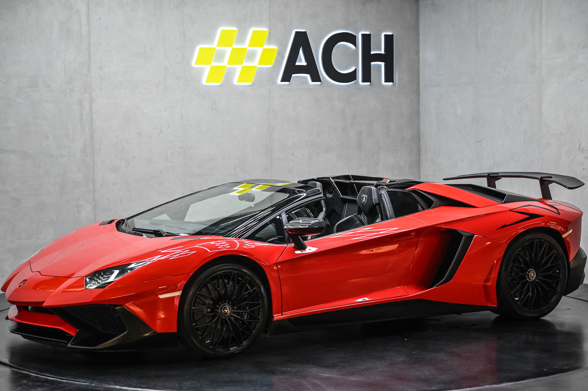 LAMBORGHINI Aventador SV Roadster LP 750-4 E-Gear 1 of 500-image-9