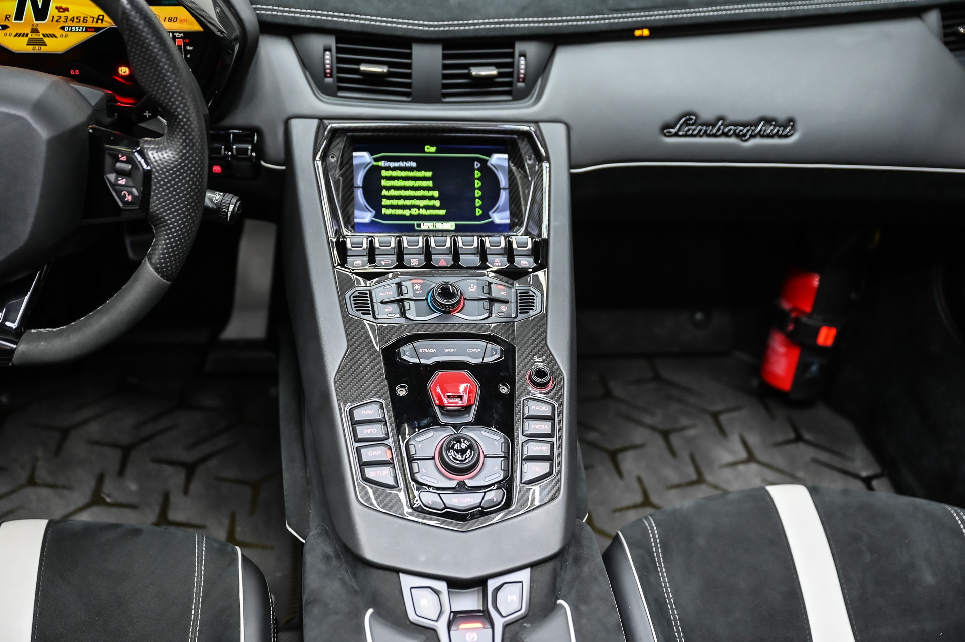 LAMBORGHINI Aventador SV Roadster LP 750-4 E-Gear 1 of 500-image-36