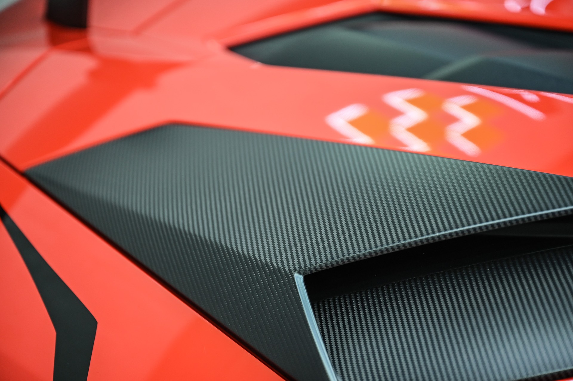 LAMBORGHINI Aventador SV Roadster LP 750-4 E-Gear 1 of 500-image-24