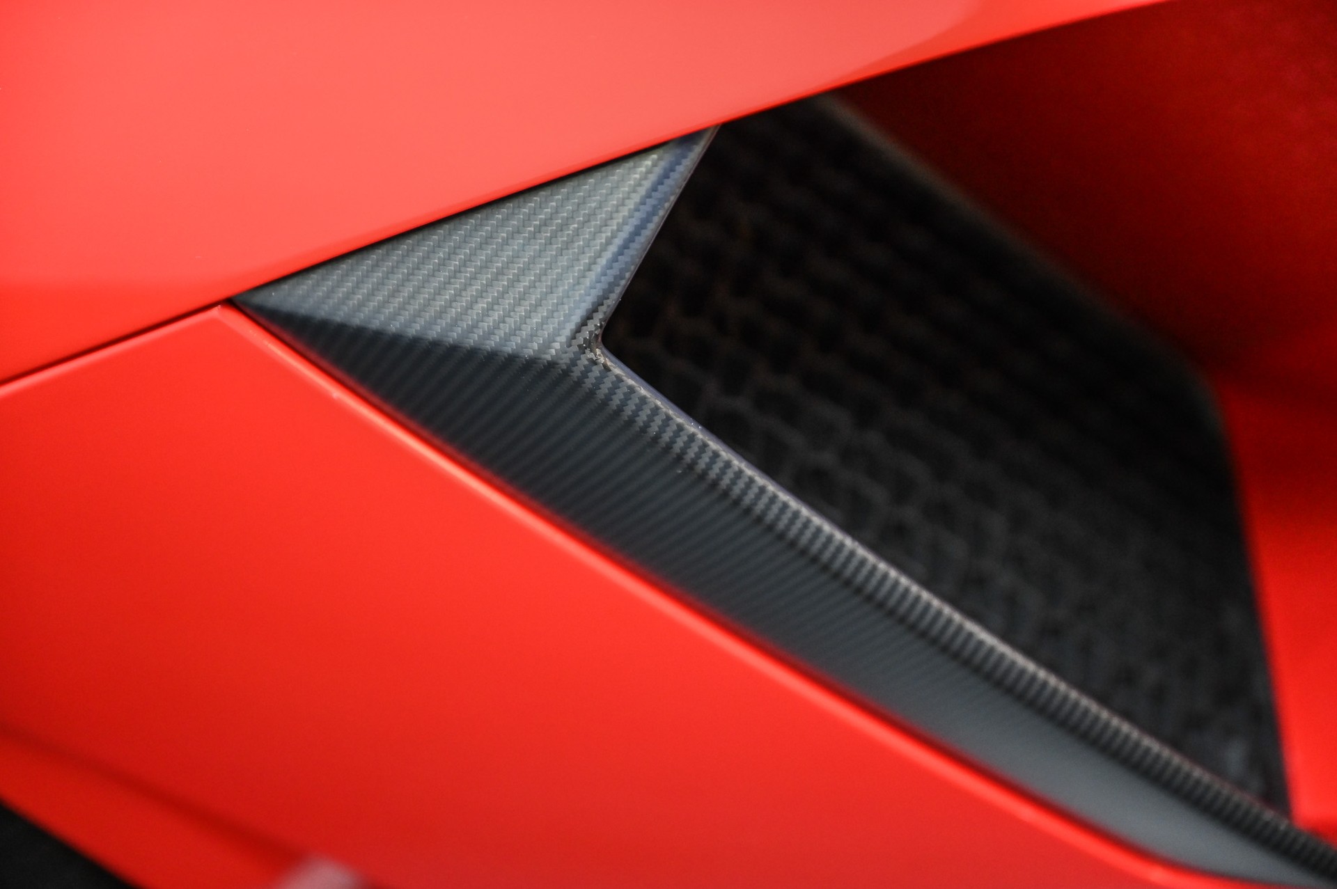 LAMBORGHINI Aventador SV Roadster LP 750-4 E-Gear 1 of 500-image-25