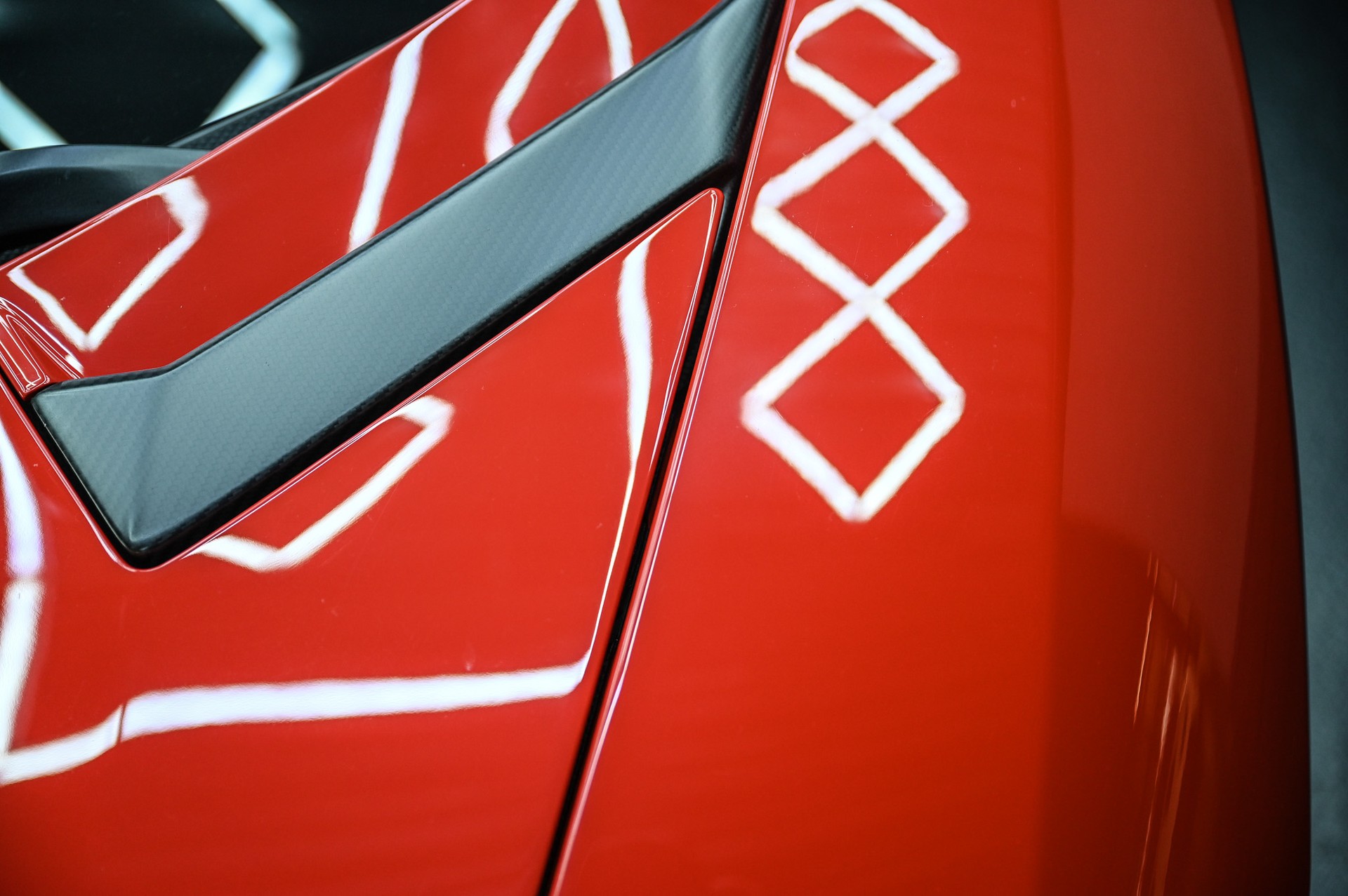 LAMBORGHINI Aventador SV Roadster LP 750-4 E-Gear 1 of 500-image-23
