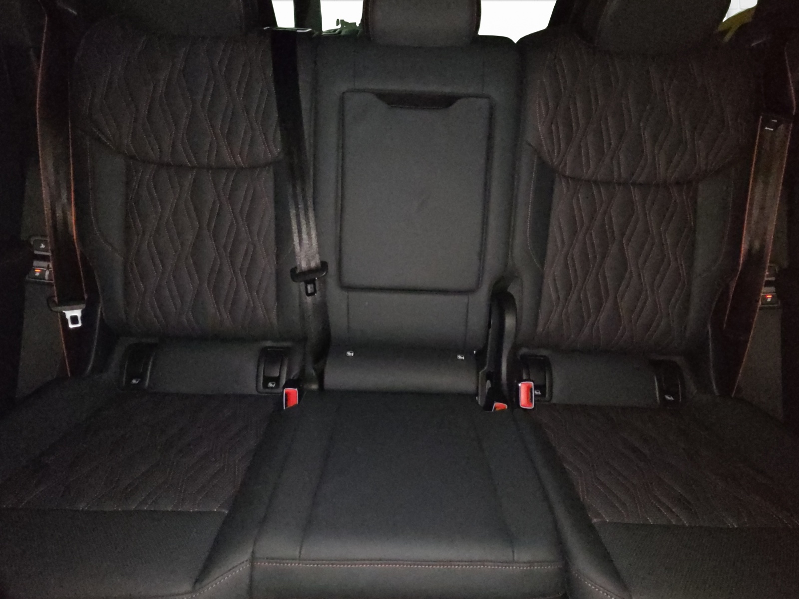 AUDI Q7 SUV TDI quattro 220 kW-image-8