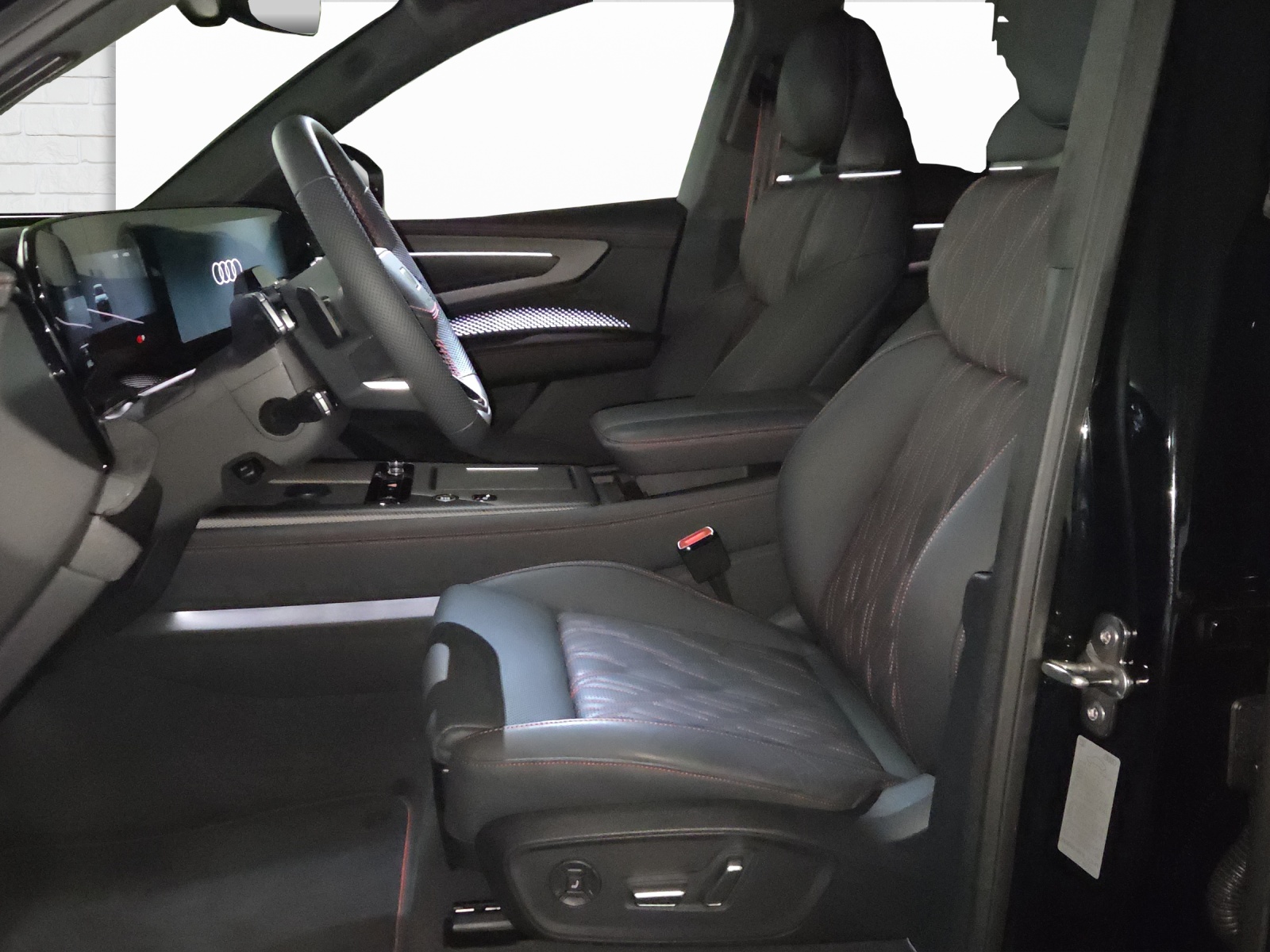 AUDI Q7 SUV TDI quattro 220 kW-image-5