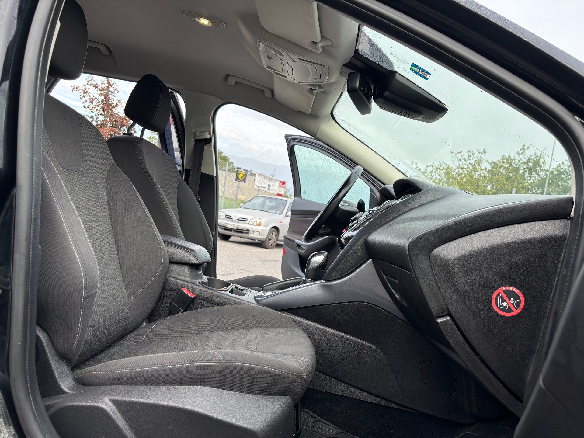 FORD Focus 2.0 TDCi Titanium PowerShift-image-12