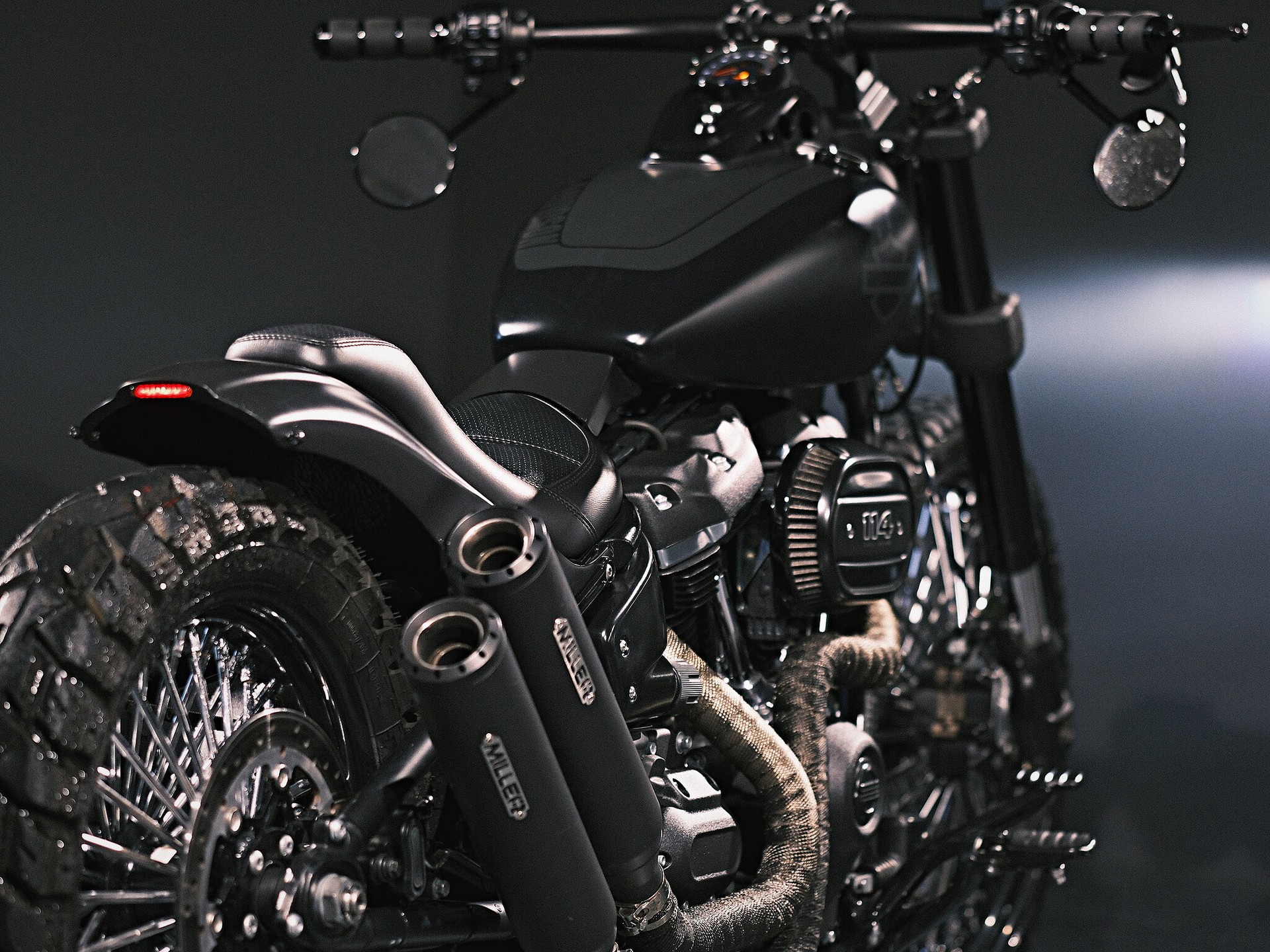 HARLEY-DAVIDSON FXFBS Fat Bob 114 ABS-image-10