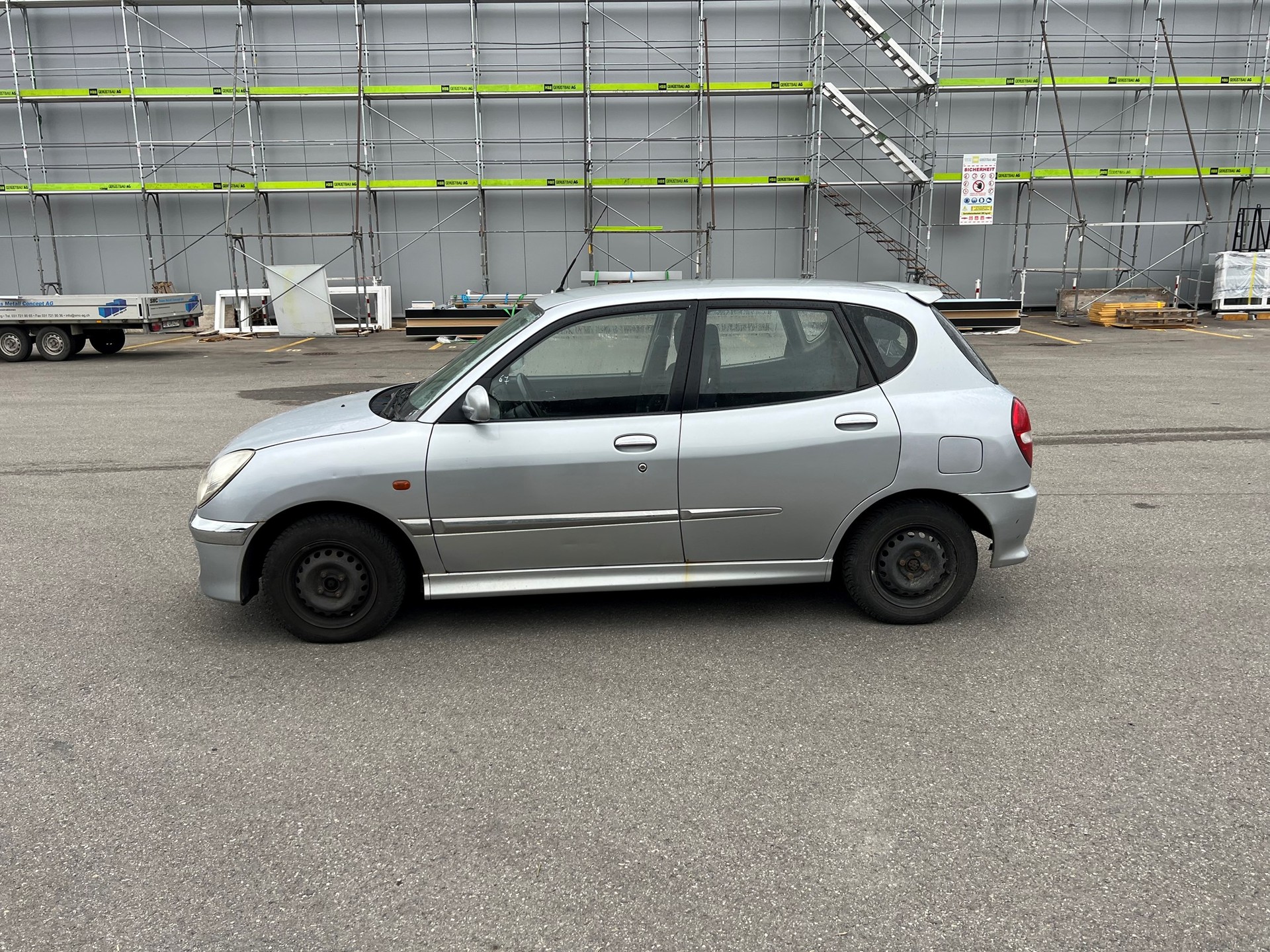 DAIHATSU Sirion 1.3 4x4-image-4