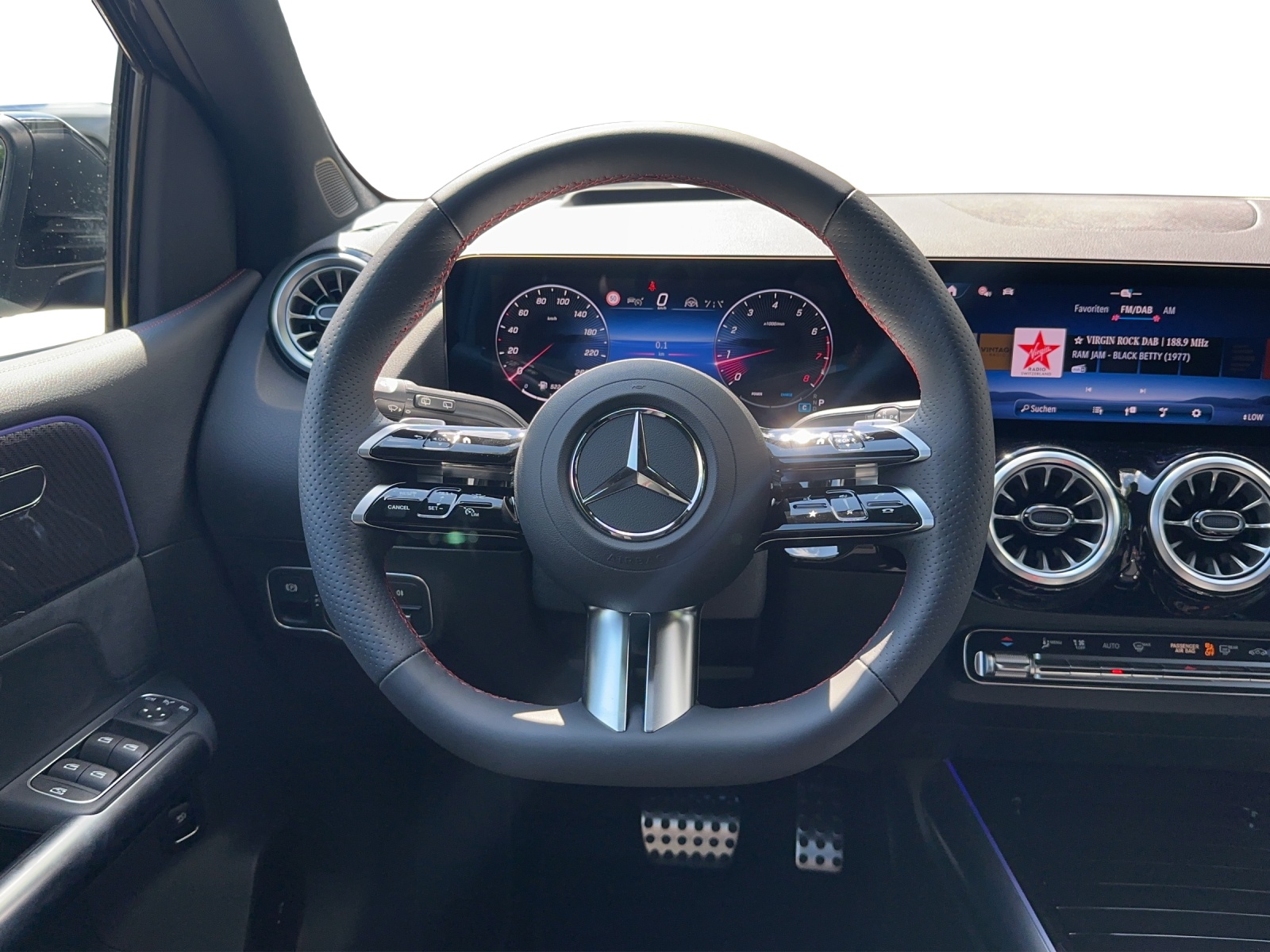 MERCEDES-BENZ B 220 4Matic 8G-DCT-image-10