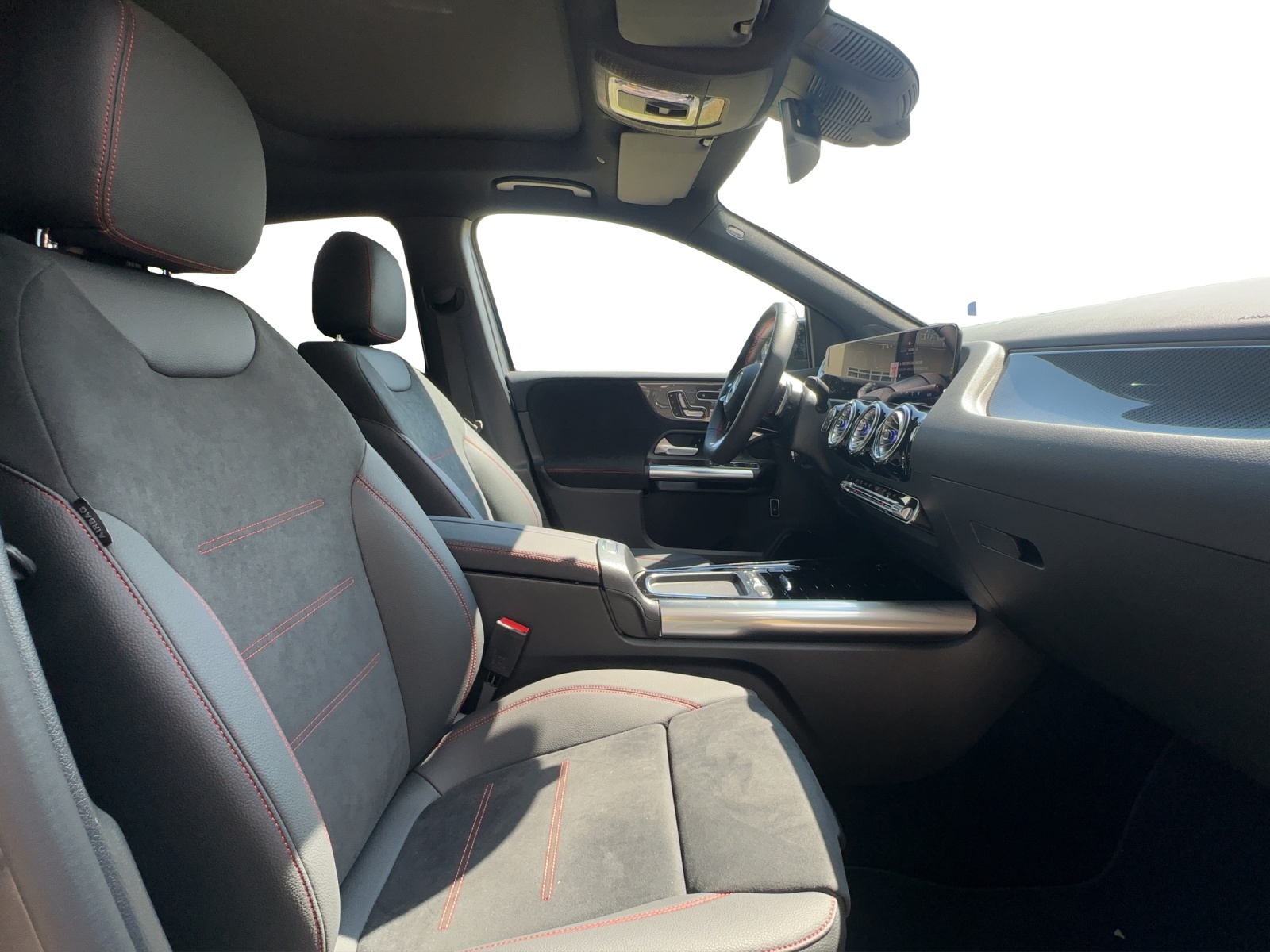 MERCEDES-BENZ B 220 4Matic 8G-DCT-image-16