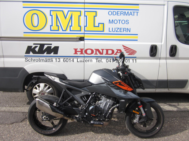 KTM 990 Duke-image-0