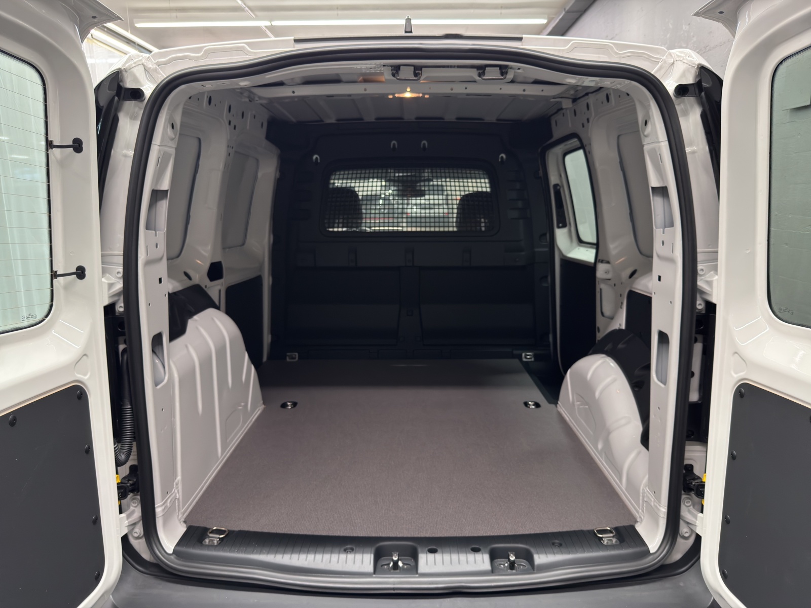 VW Caddy Kaw. 2.0 TDI 122 BlueMT 4motion-image-10