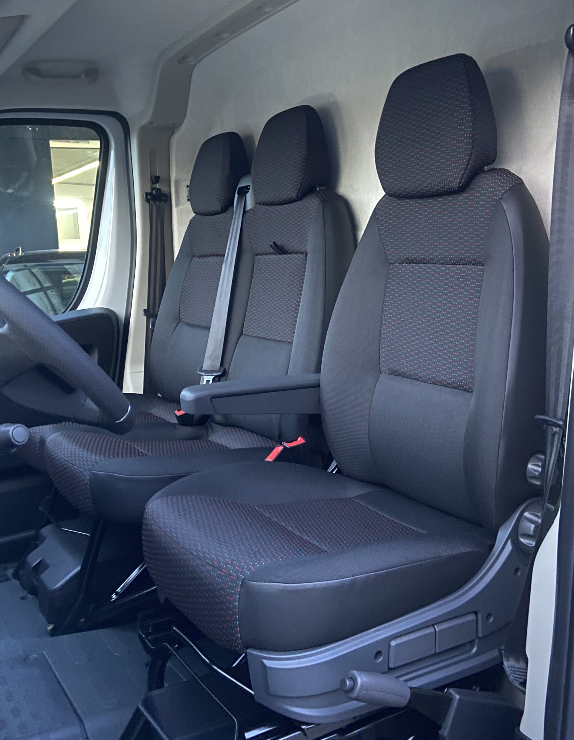OPEL Movano 2.2 d 3.5t L3H2-image-5