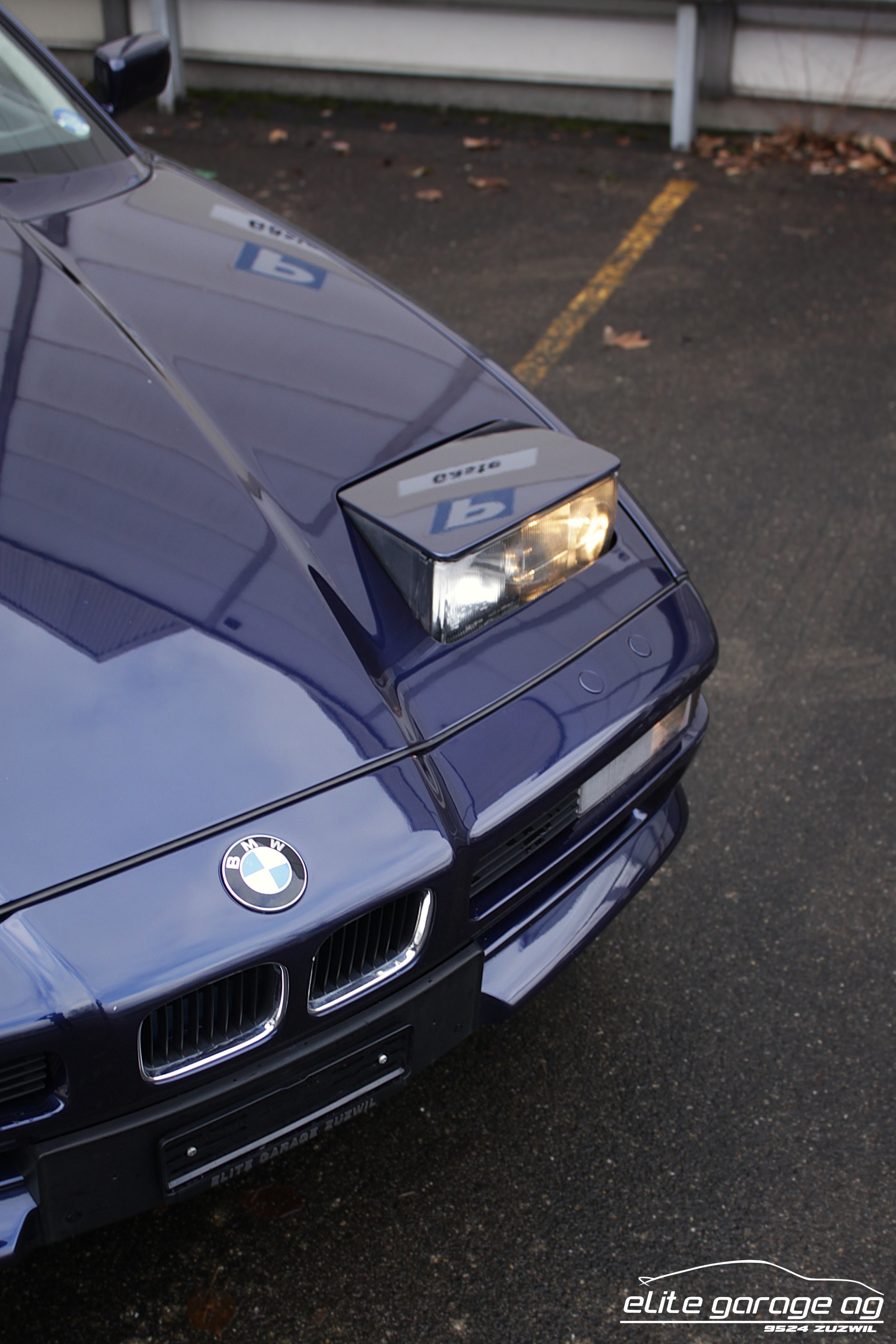 BMW 850i-image-11
