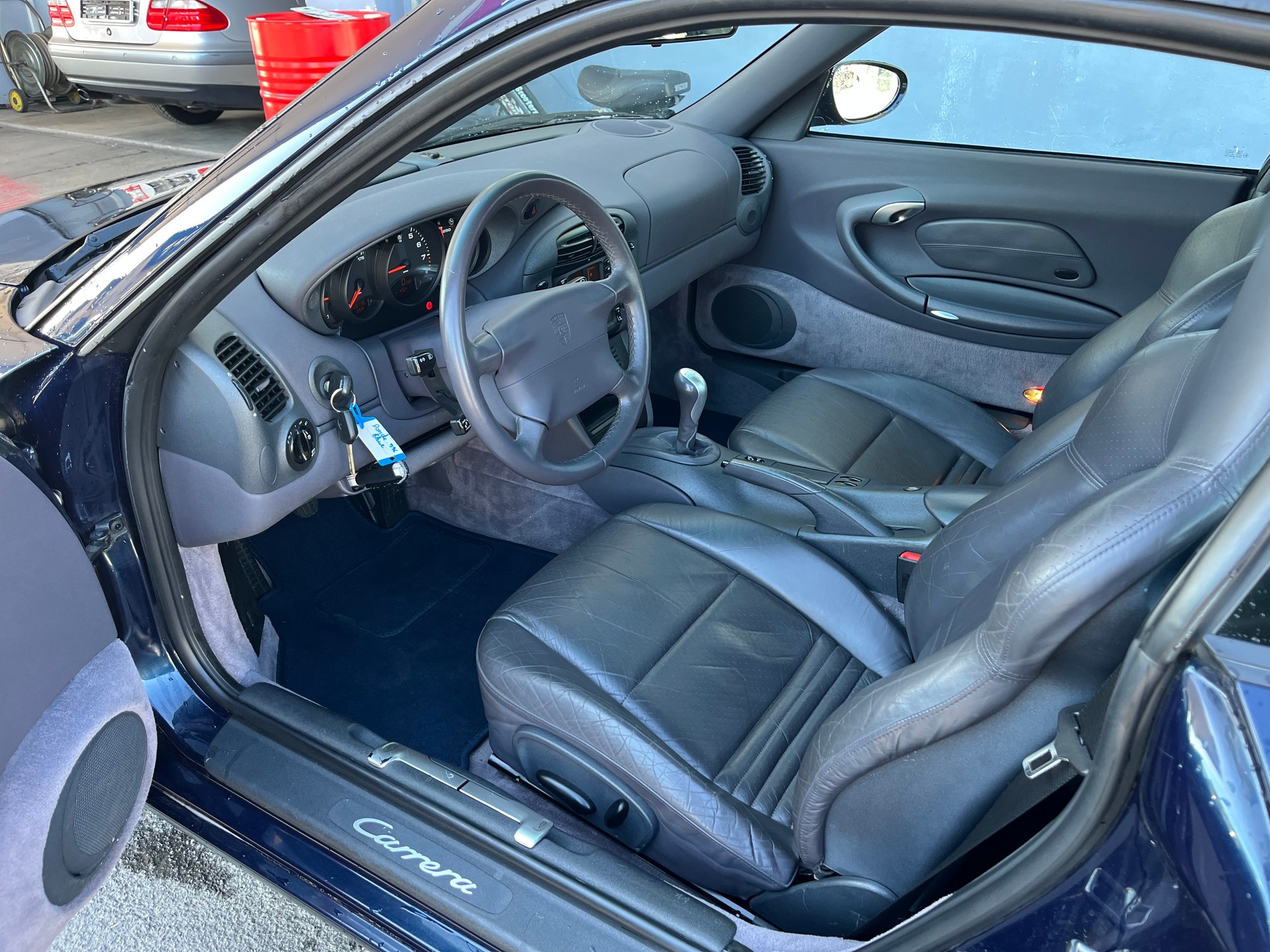PORSCHE Carrera 2-image-6