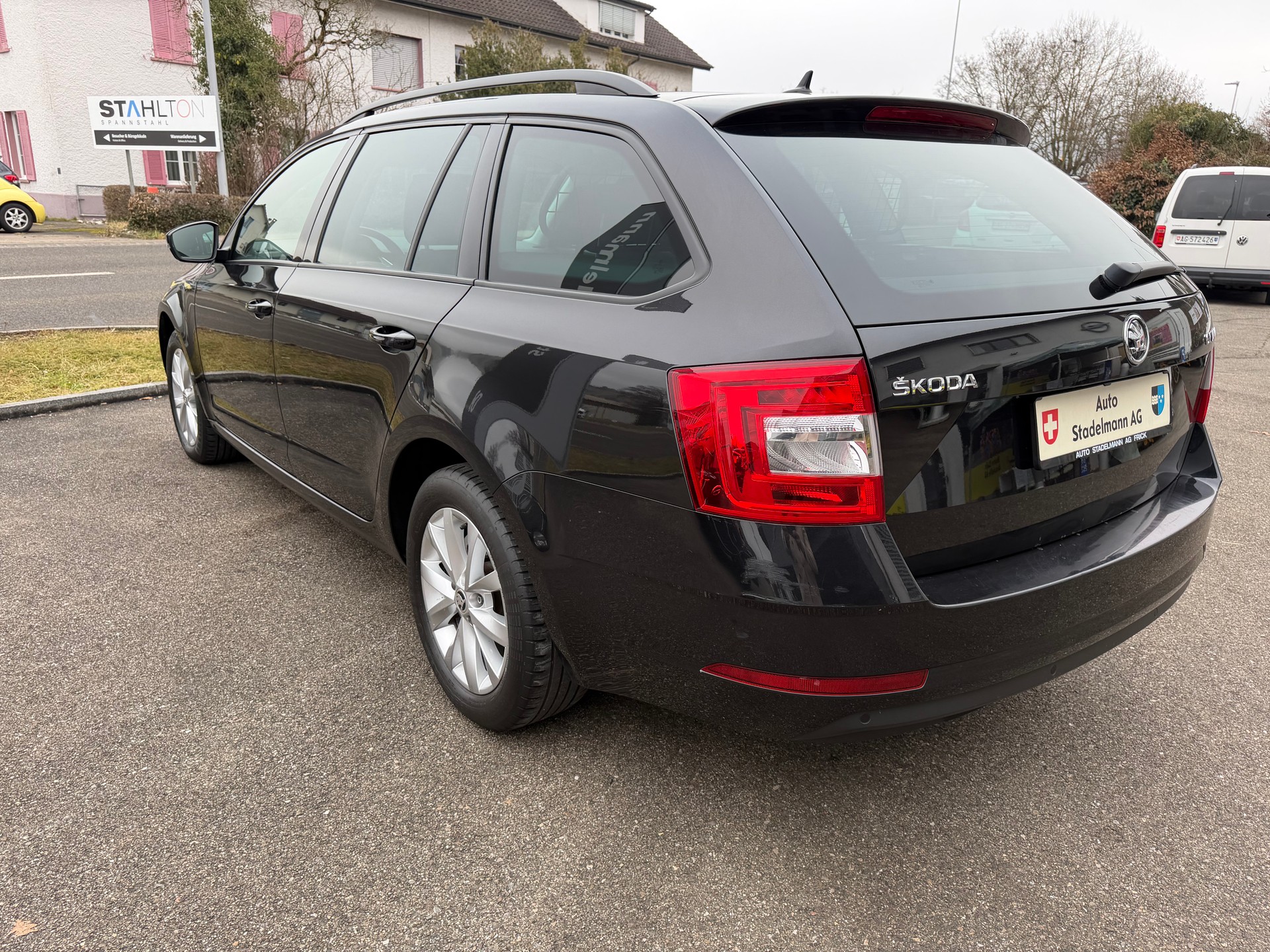 SKODA Octavia Combi 1.0 TSI Ambition DSG-image-7