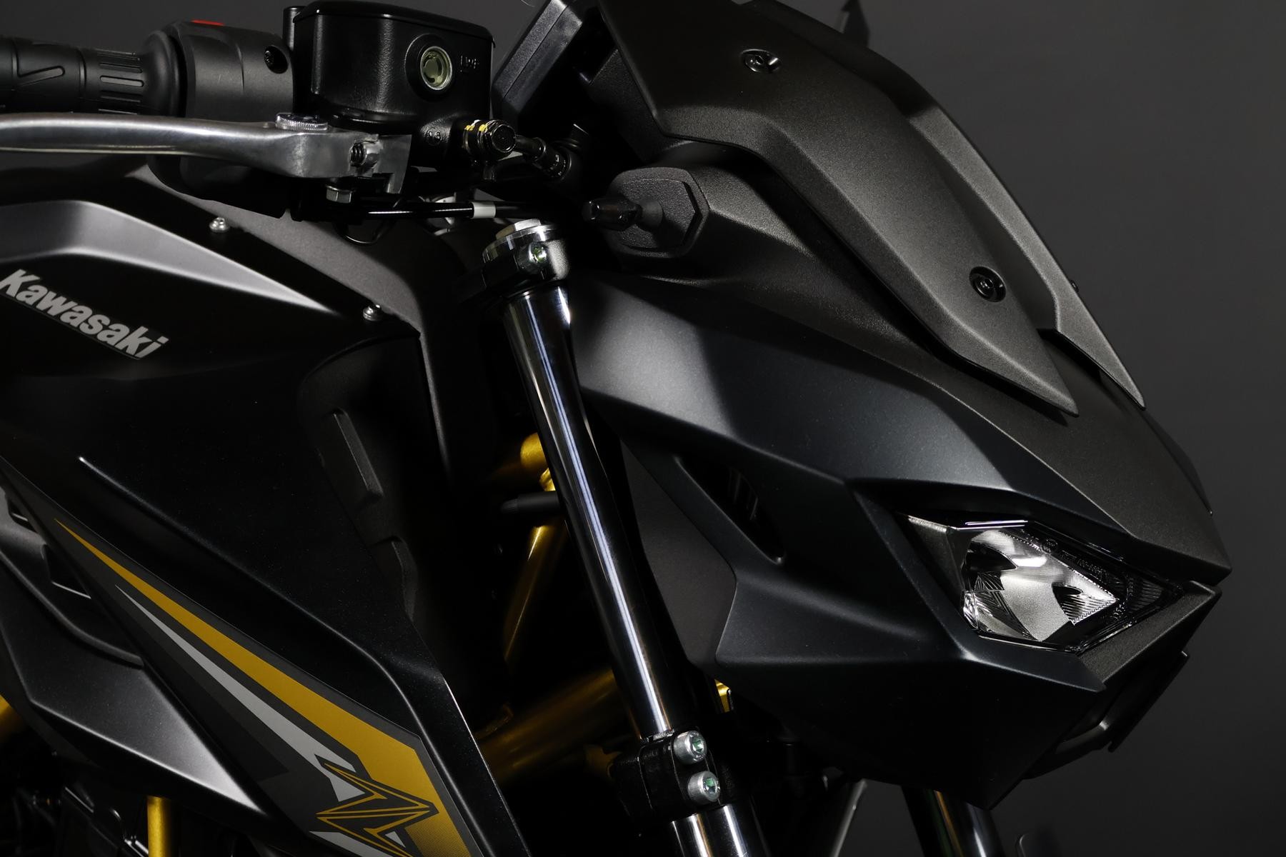 KAWASAKI Z 650 S (50/35 KW) Level 2 - Sofort lieferbar-showroom-element-3