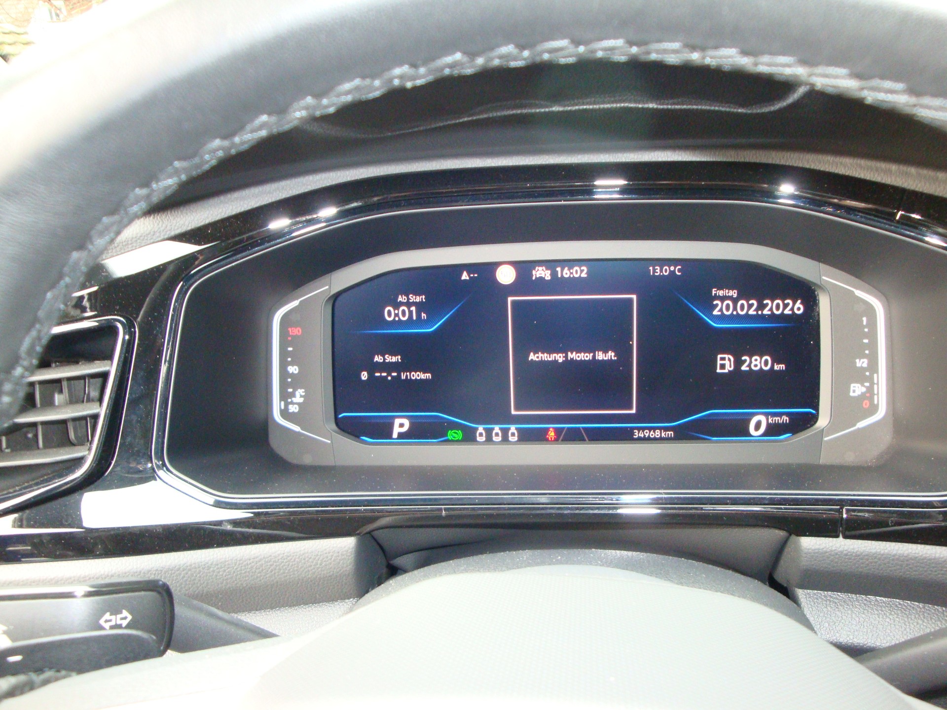 VW T-Roc 1.5 TSI EVO R-Line DSG-image-17