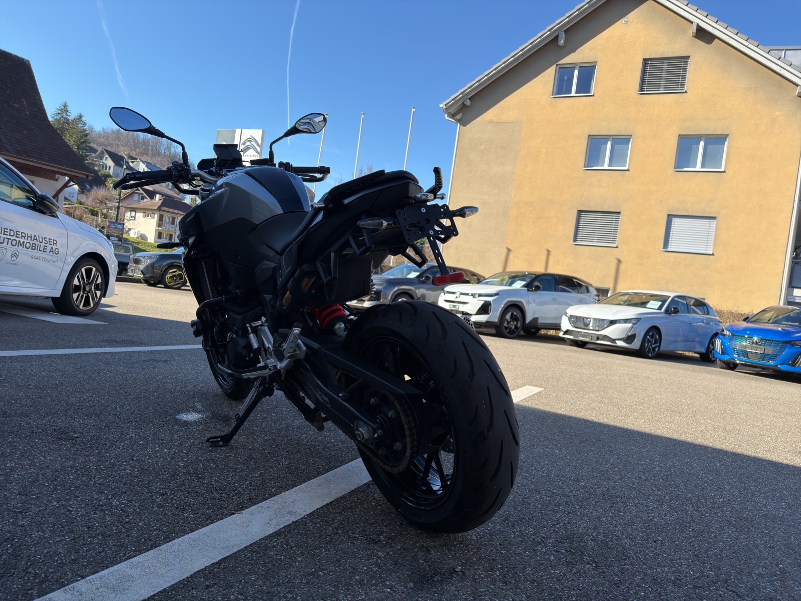 BMW F 900 R A2 (35kW) ABS-image-2
