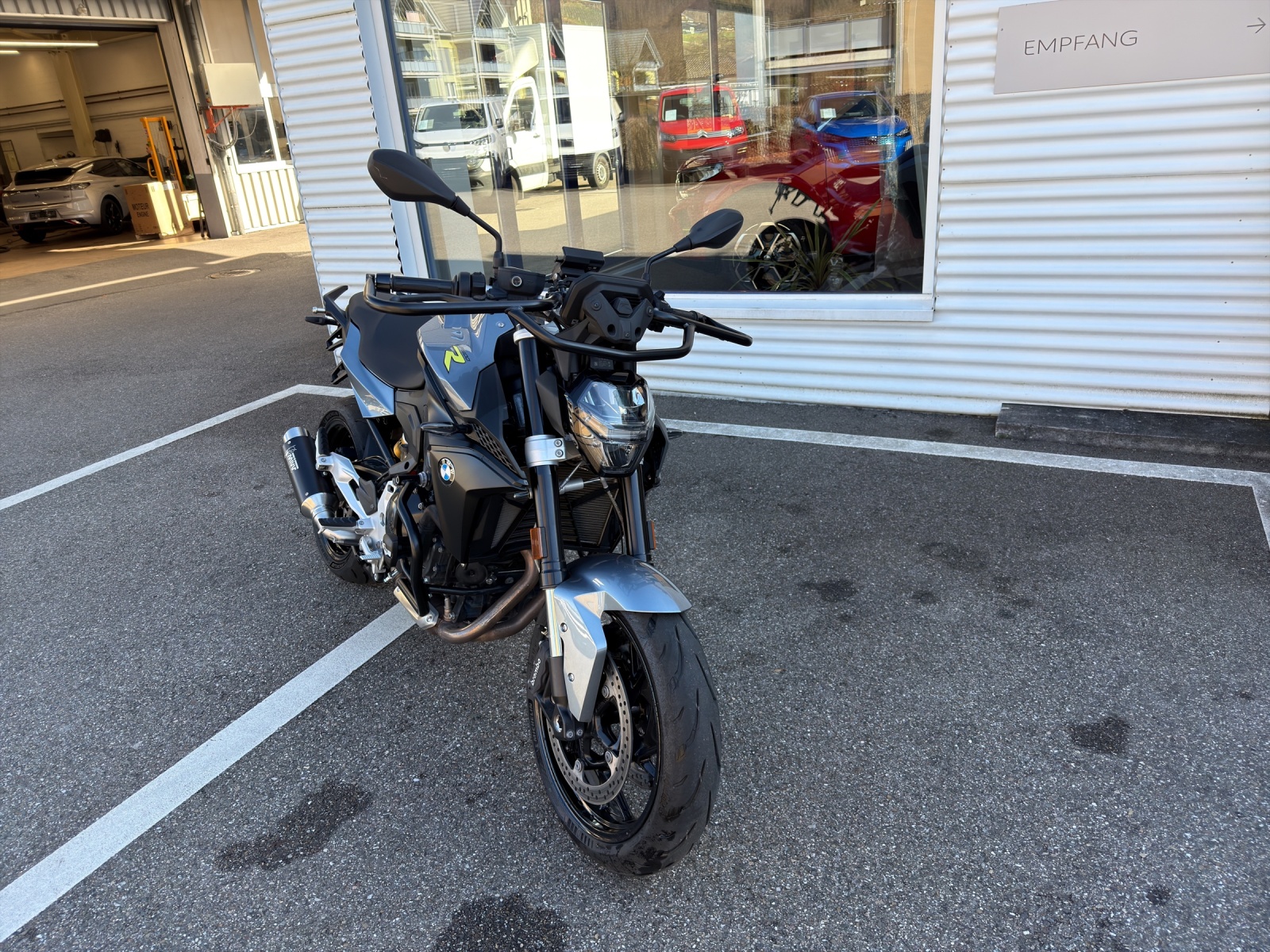 BMW F 900 R A2 (35kW) ABS-image-1