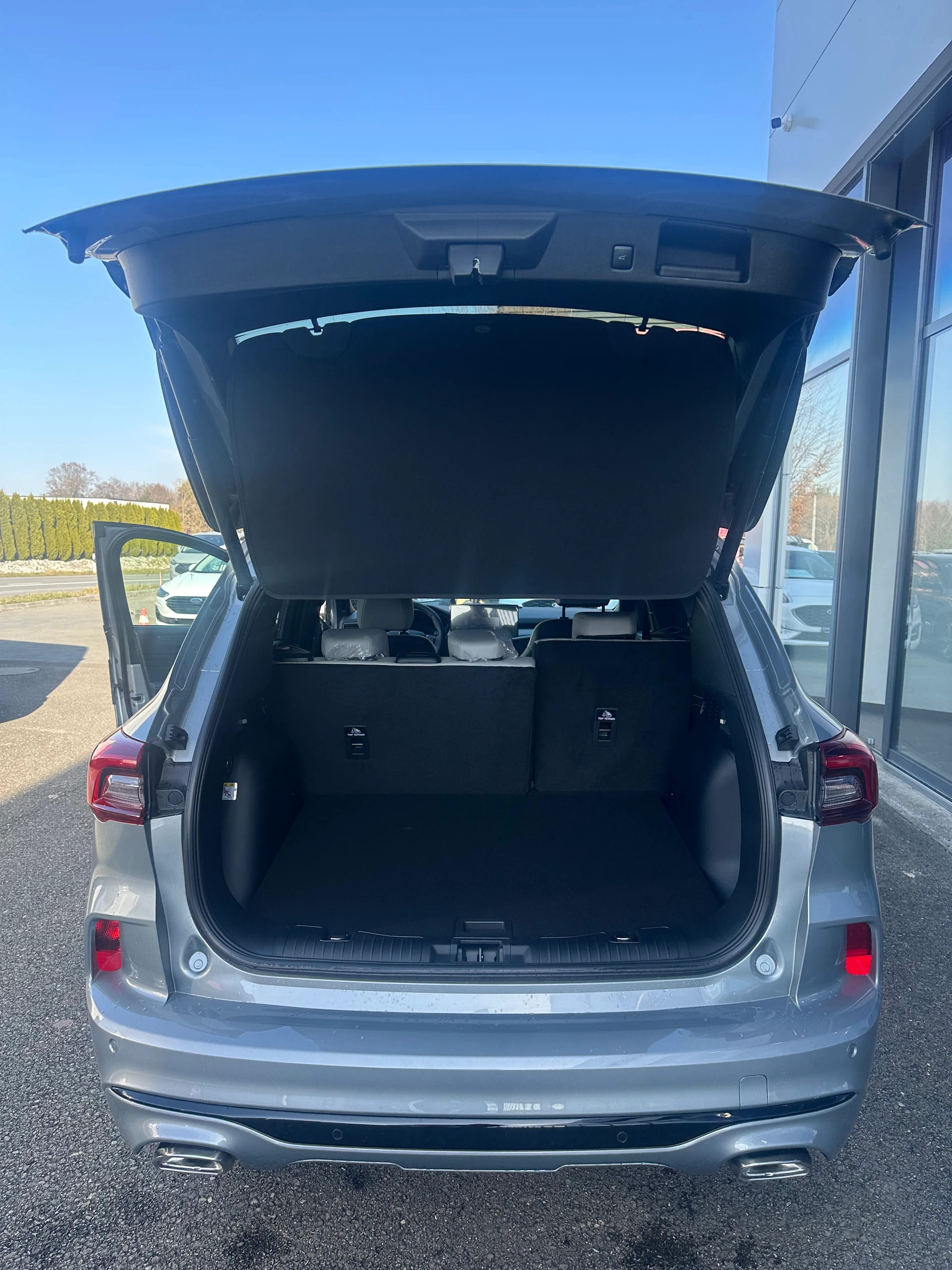 FORD Kuga 2.5 Hybrid Sound Edition FHEV/4x4-image-5