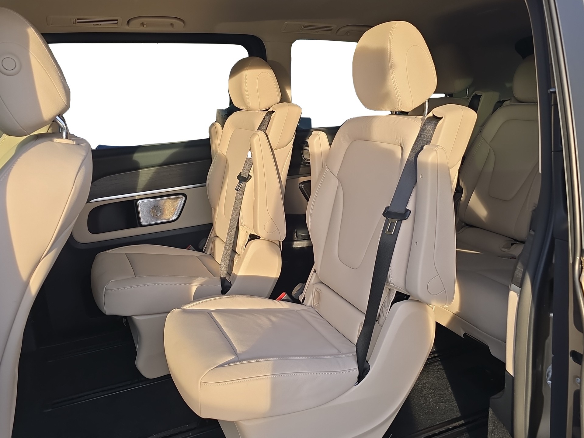 MERCEDES-BENZ V 250 d lang Avantgarde 4Matic G-Tronic-image-7