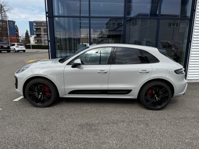 PORSCHE Macan GTS PDK-image-1