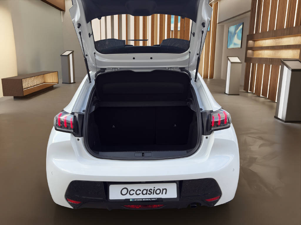 PEUGEOT 208 1.2 PureTech 100 Allure-image-13